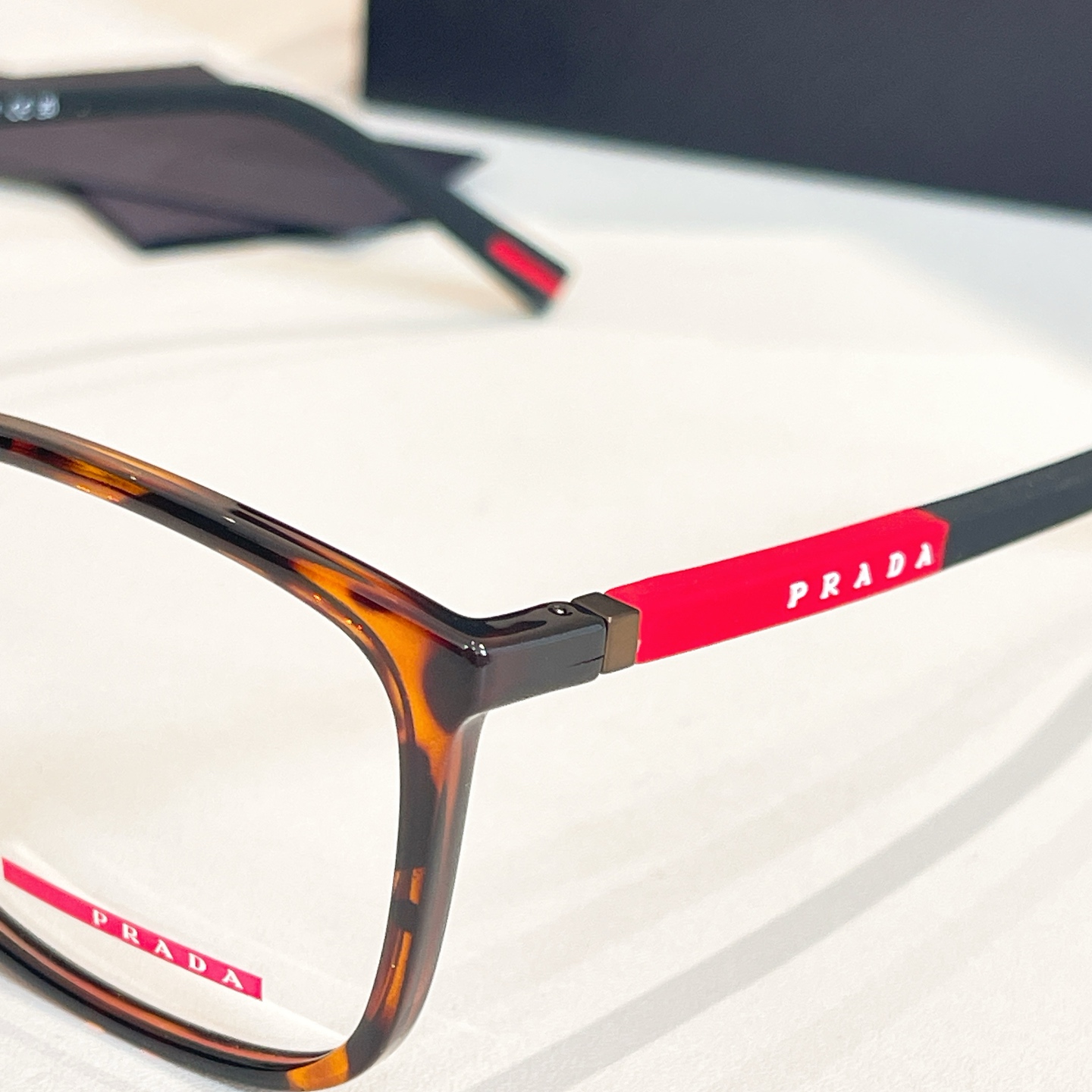 PRAD*⭐️⭐️⭐️MODELVPS 03Q⭐️⭐️⭐️SIZE：55口18-145⭐️⭐️⭐️ 高版
