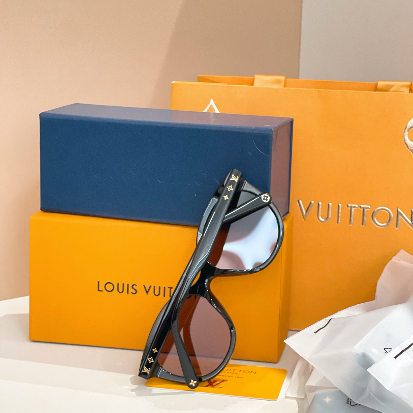 LOUIS VUITTO*🌟🌟🌟MODEL：Z2155U,Z2130U🌟🌟🌟SIZE：64口15-145