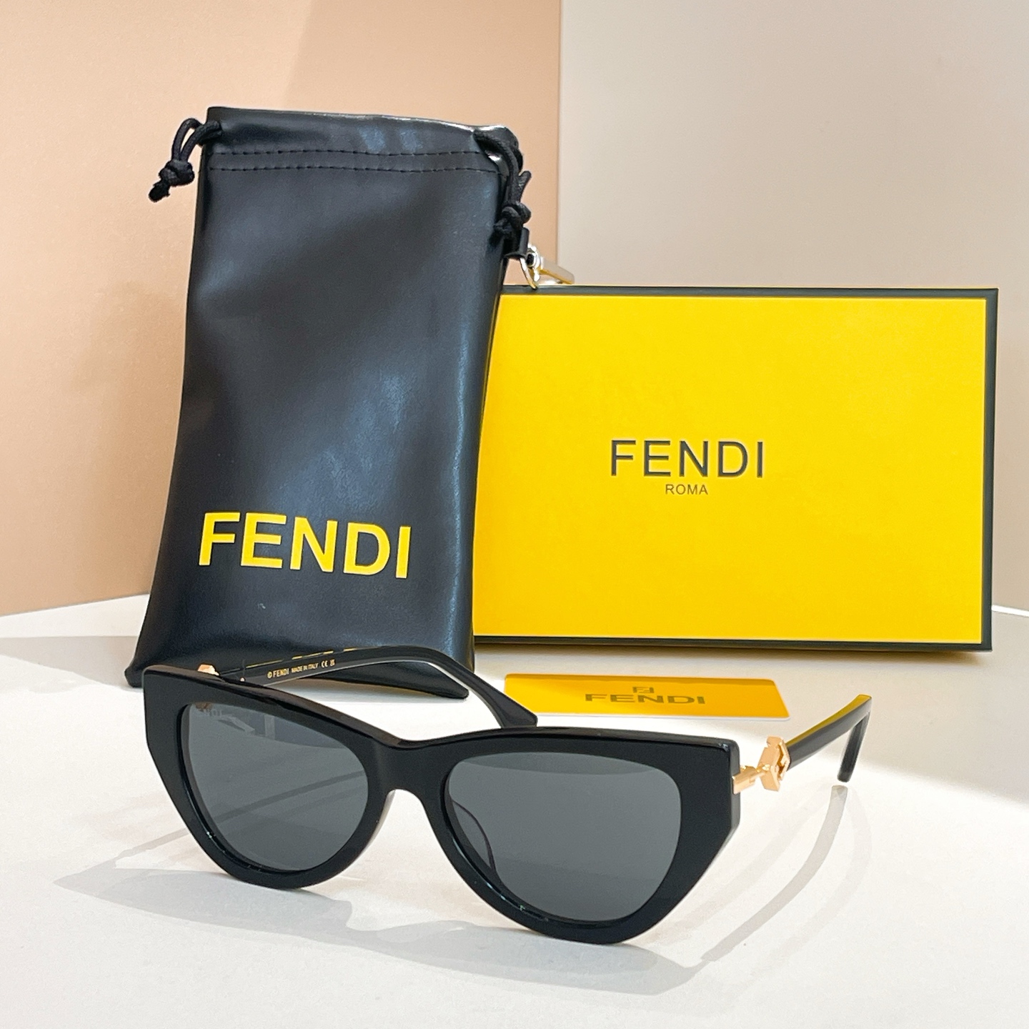 FEND*✨✨✨MODEL：FE40149I✨✨ SIZE：54口17-140✨✨✨