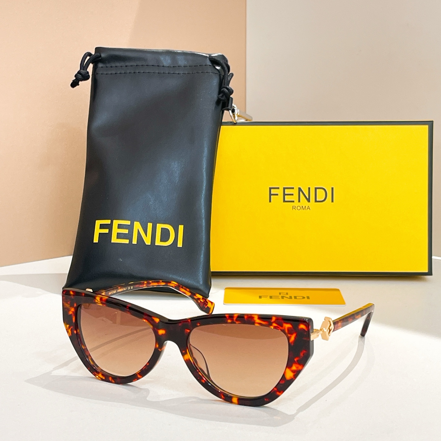 FEND*✨✨✨MODEL：FE40149I✨✨ SIZE：54口17-140✨✨✨