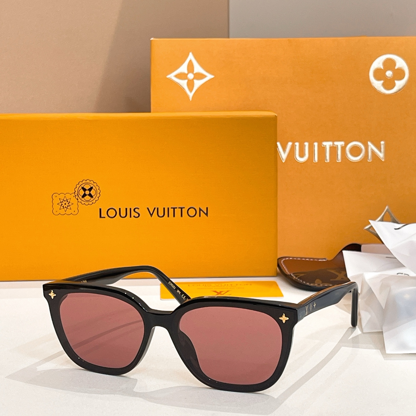 LOUIS VUITTO*🌟🌟🌟MODEL：Z2153U,Z2136U，Z2152U，Z2151U🌟🌟🌟