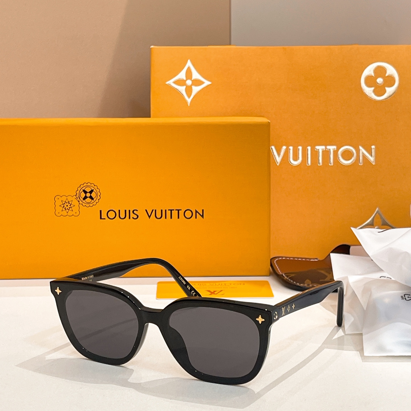 LOUIS VUITTO*🌟🌟🌟MODEL：Z2153U,Z2136U，Z2152U，Z2151U🌟🌟🌟