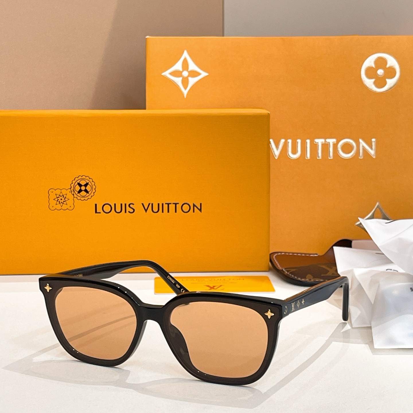 LOUIS VUITTO*🌟🌟🌟MODEL：Z2153U,Z2136U，Z2152U，Z2151U🌟🌟🌟