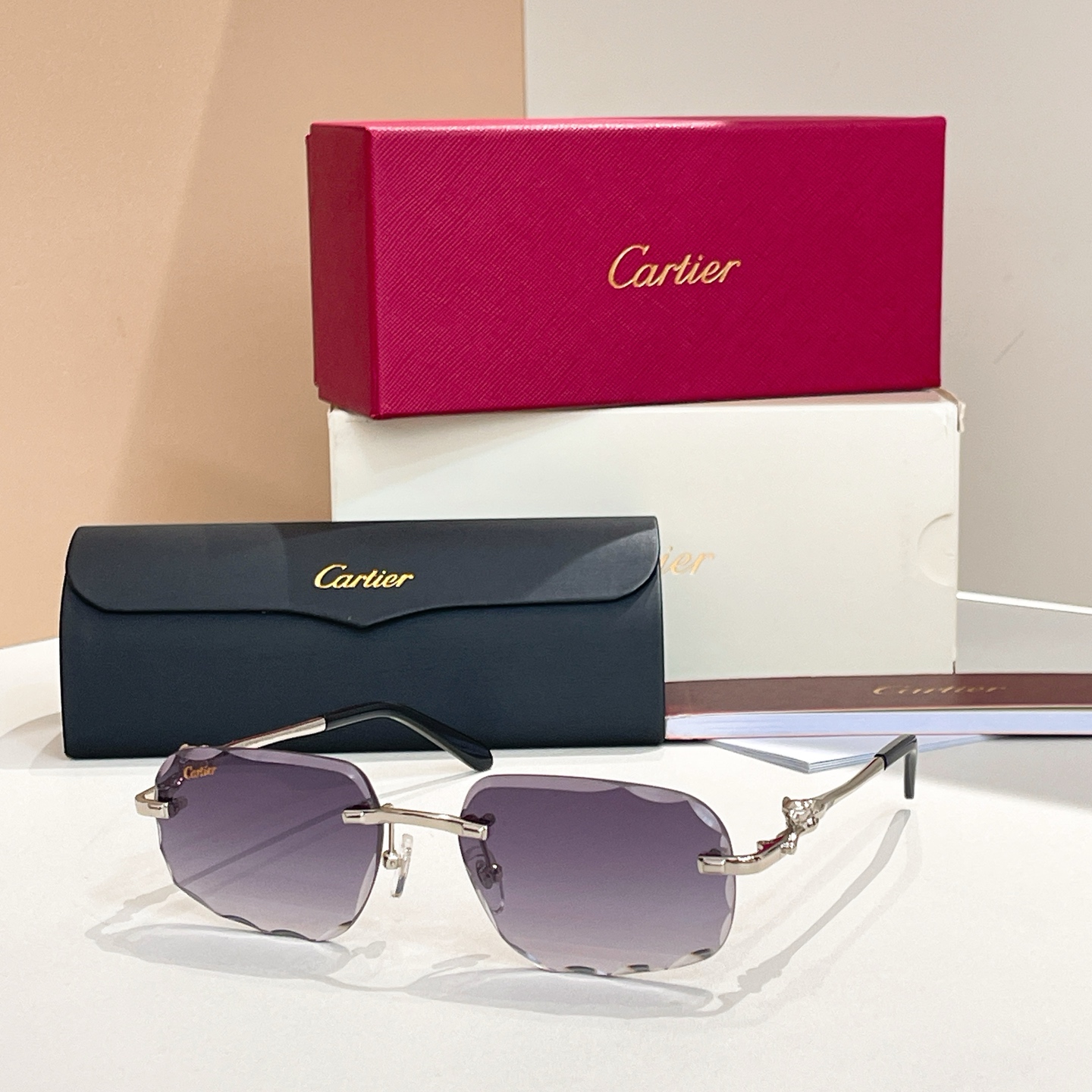 Cartie*✨✨✨MODEL：CT3365O✨✨✨SIZE：56口17-145✨✨✨太阳镜，变色片
