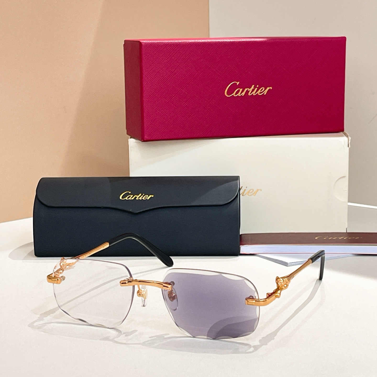 Cartie*✨✨✨MODEL：CT3365O✨✨✨SIZE：56口17-145✨✨✨太阳镜，变色片