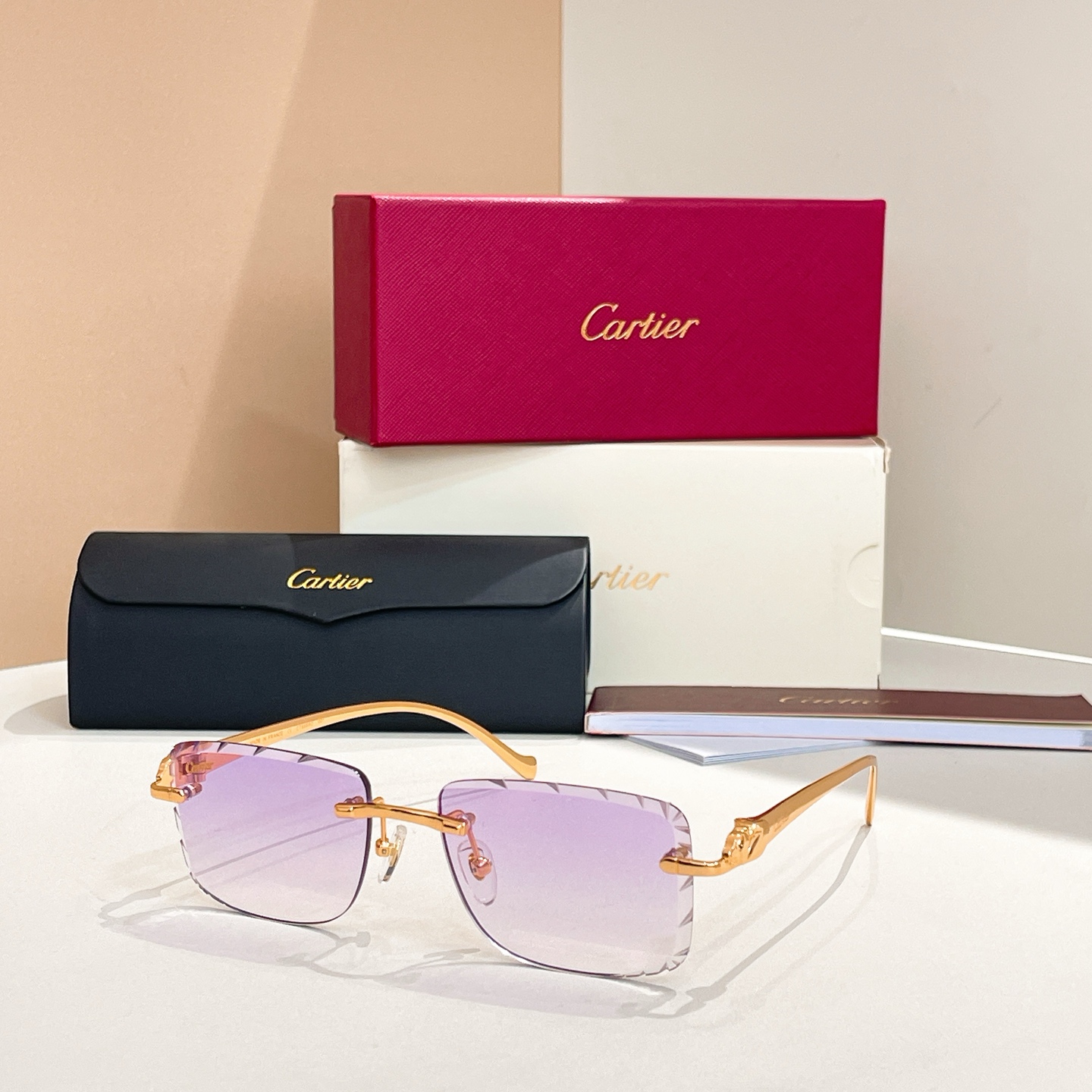 Cartie*✨✨✨MODEL：CT0058O✨✨✨SIZE：56口17-145✨✨✨太阳镜，变色片