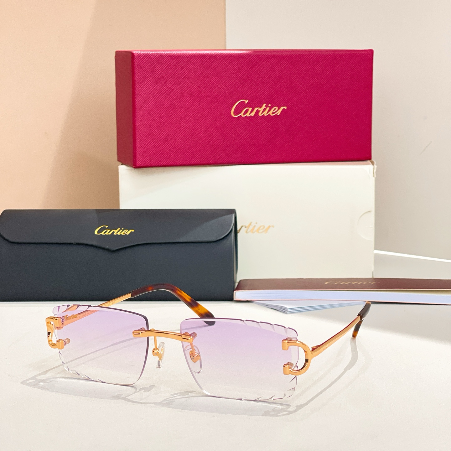 Cartie*✨✨✨MODEL：CT06256S✨✨✨SIZE：56口17-140✨✨✨太阳镜，变色片