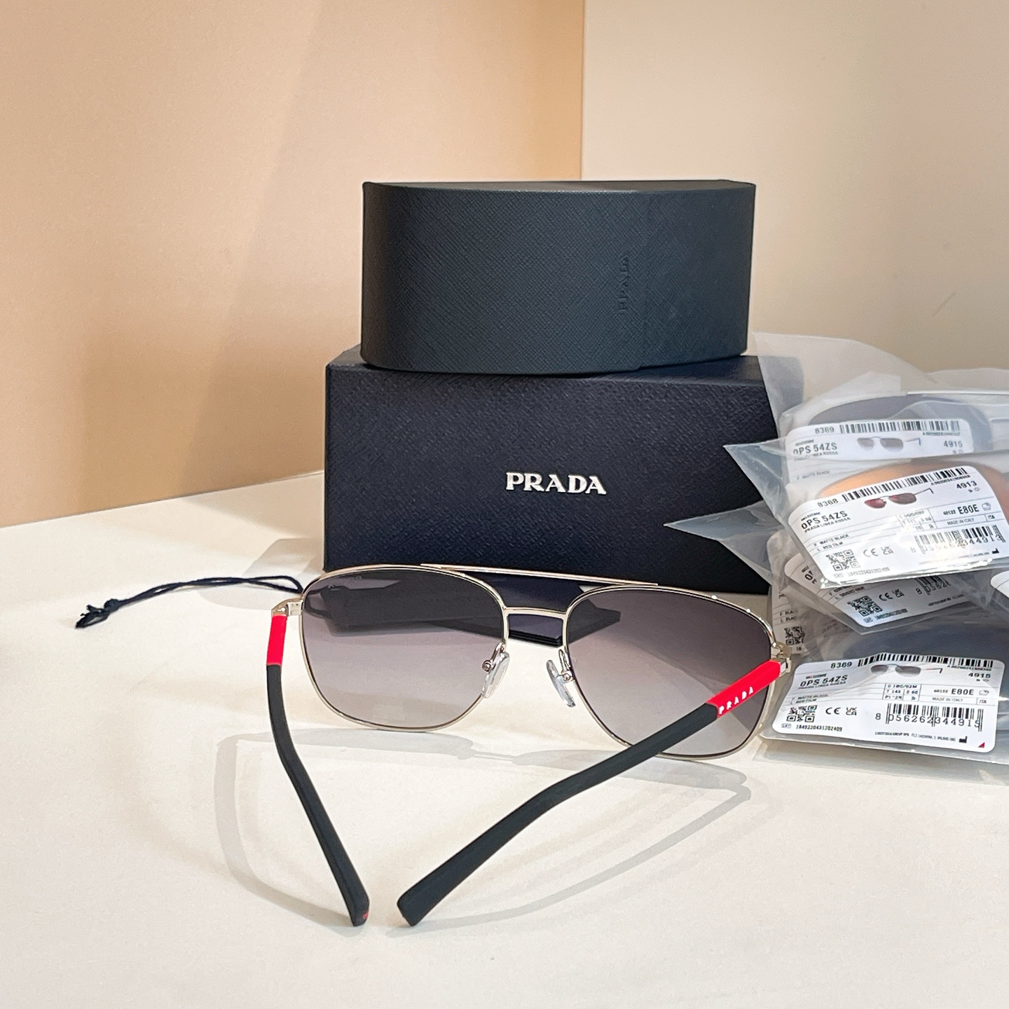 PRADA✨✨✨MODEL：SPS 54Z✨✨✨SIZE：60口17-145✨✨✨高版本～～ 