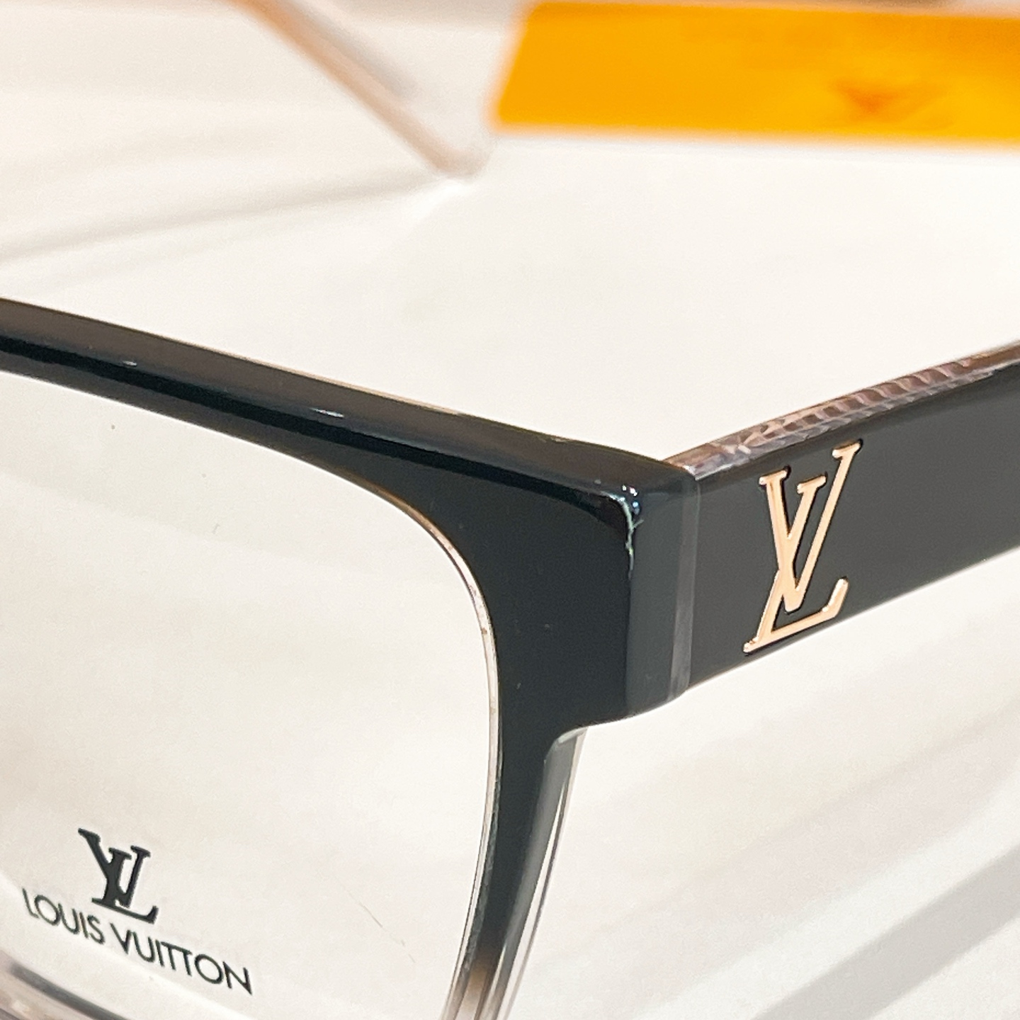 LOUIS VUITTO*✨✨✨MODEL：Z2077 ✨✨✨ SIZE：60口14-145✨✨✨