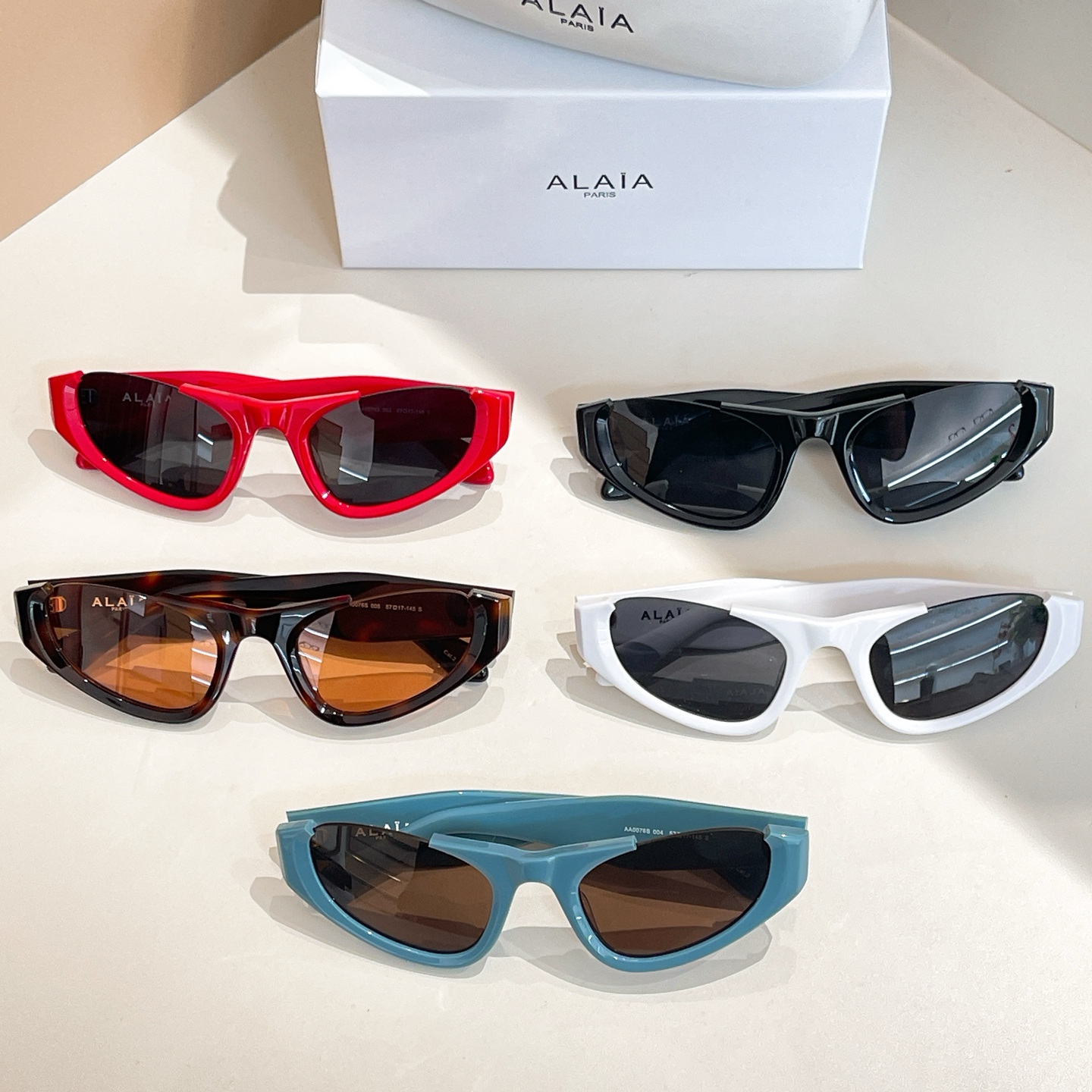 ALAIA✨✨✨MODELAA0076S✨✨✨SIZE：57口17-145✨✨✨