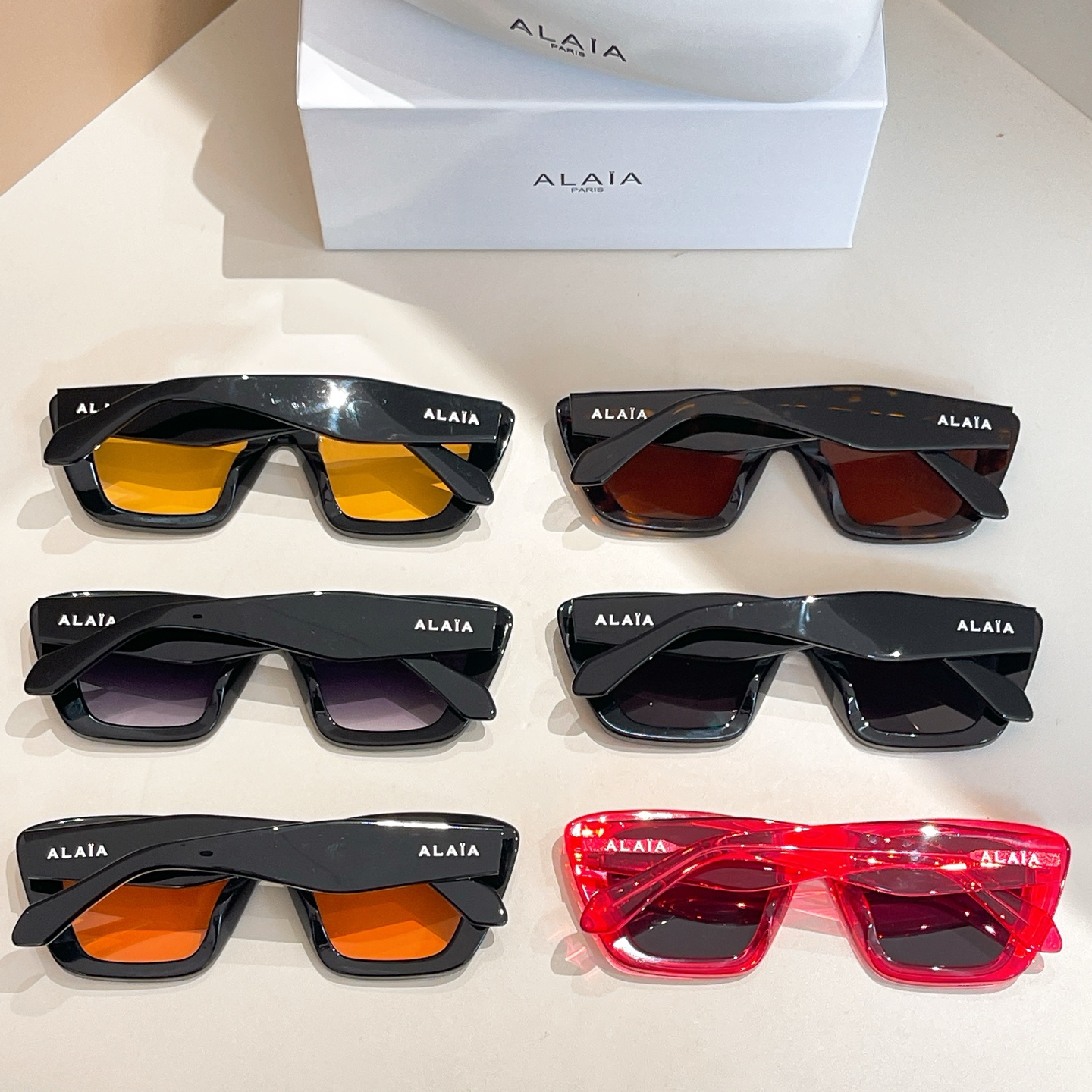 ALAIA✨✨✨MODELAA0070S✨✨✨SIZE：57口17-145✨✨✨
