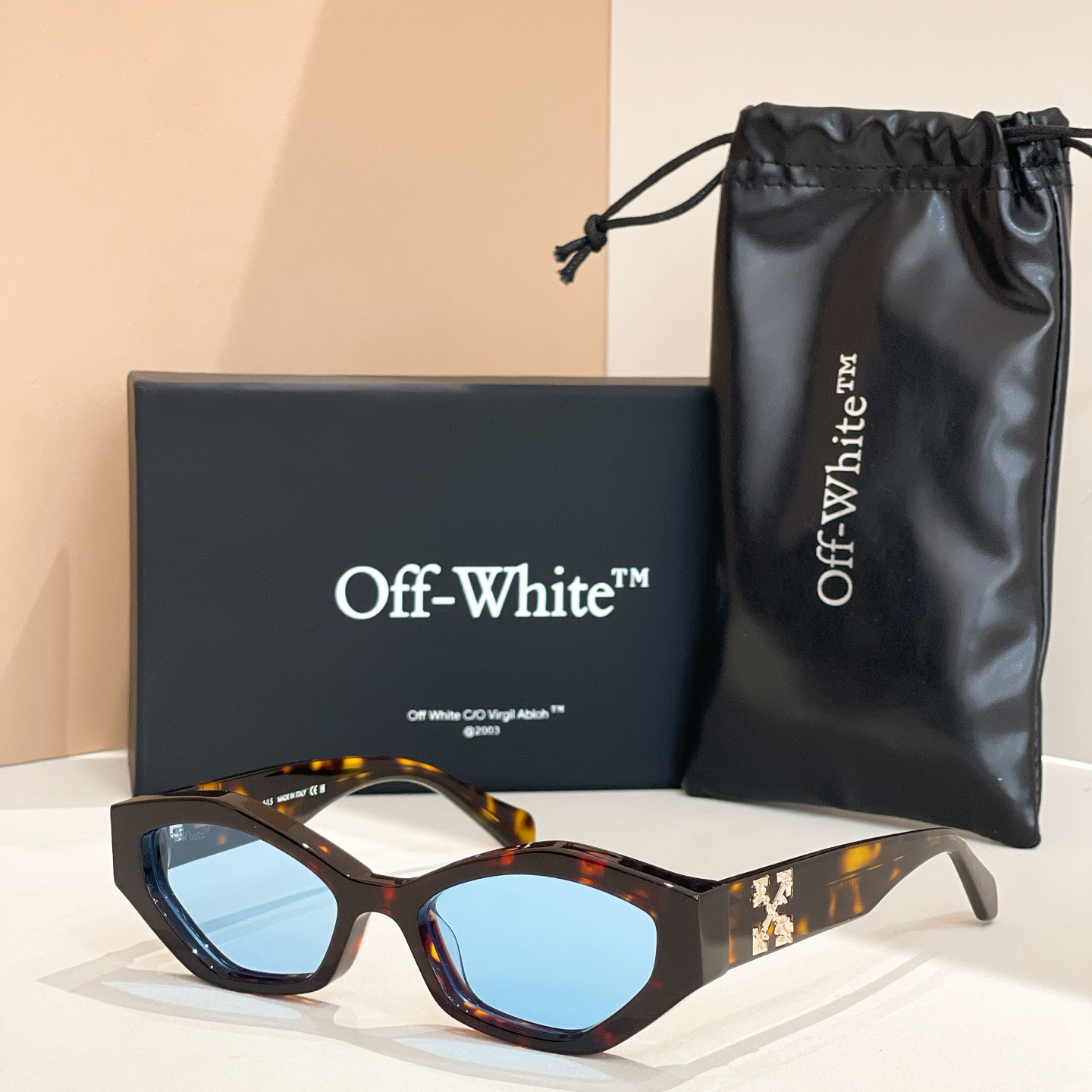 OFF WHITE🍂🍂🍂MODELOERI114 1030🍂🍂🍂SIZE55口19-145🍂🍂🍂～～配送