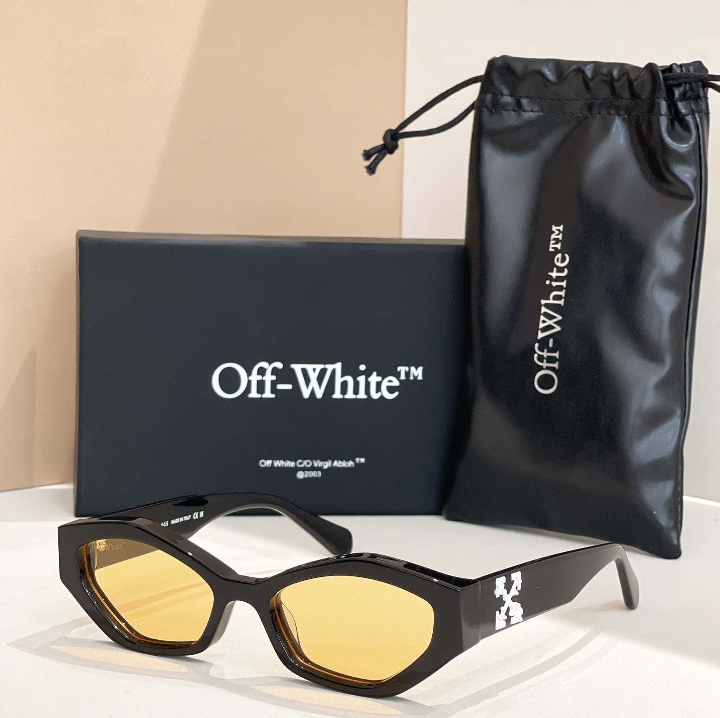 OFF WHITE🍂🍂🍂MODELOERI114 1030🍂🍂🍂SIZE55口19-145🍂🍂🍂～～配送