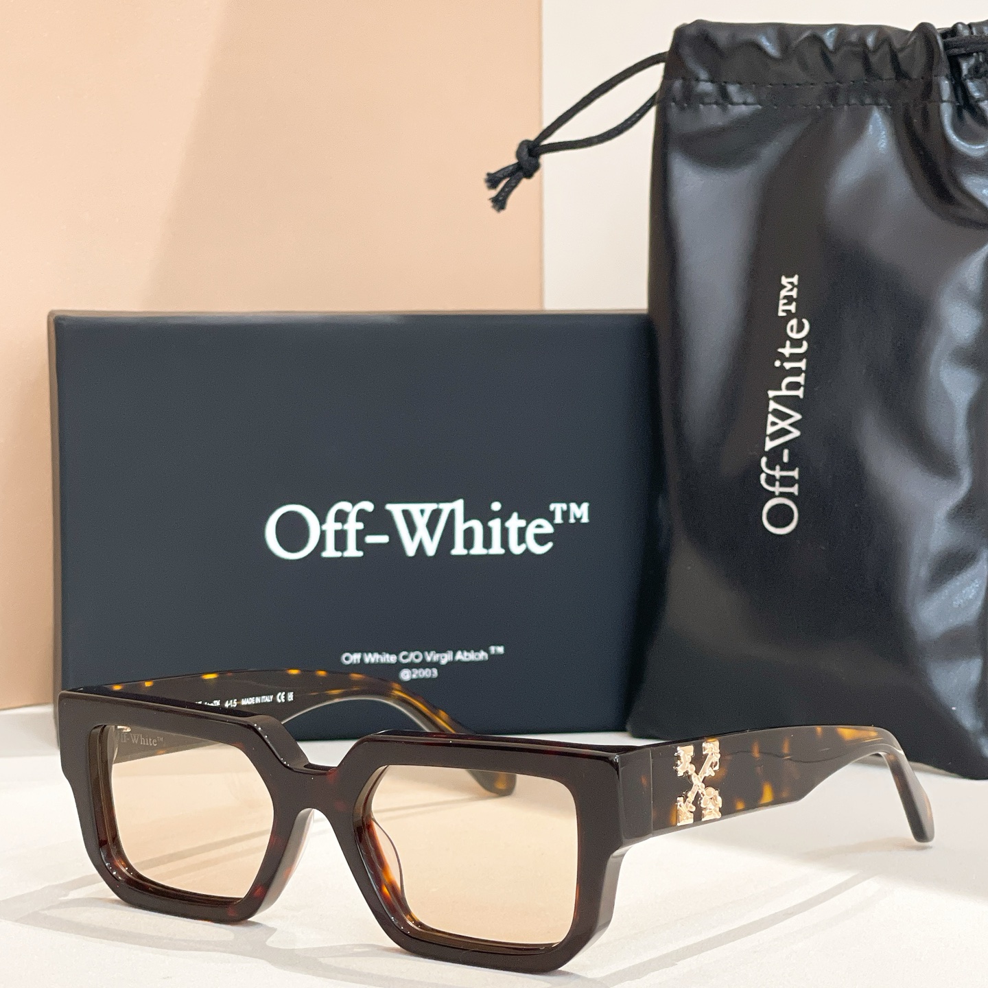 OFF WHITE🍂🍂🍂MODELOERI146 1007🍂🍂🍂SIZE52口19-145🍂🍂🍂～～配送