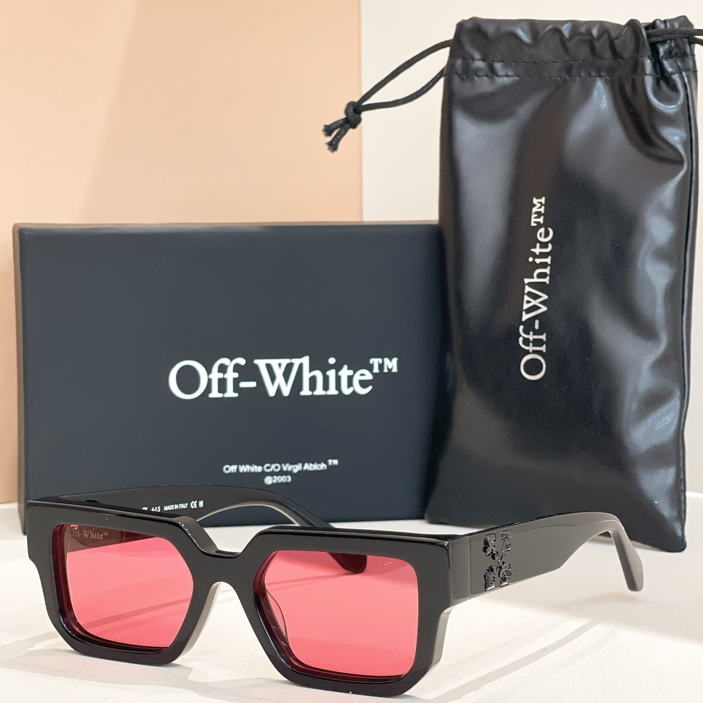 OFF WHITE🍂🍂🍂MODELOERI146 1007🍂🍂🍂SIZE52口19-145🍂🍂🍂～～配送
