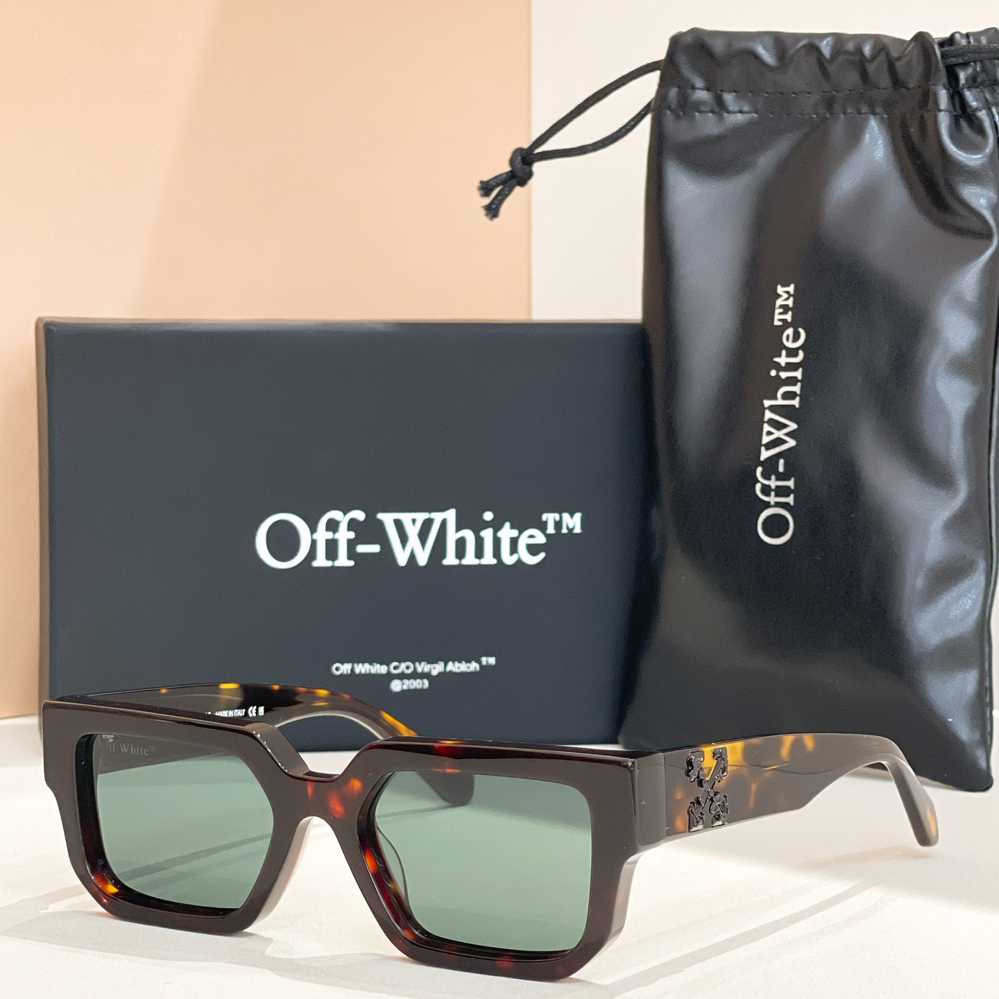 OFF WHITE🍂🍂🍂MODELOERI146 1007🍂🍂🍂SIZE52口19-145🍂🍂🍂～～配送