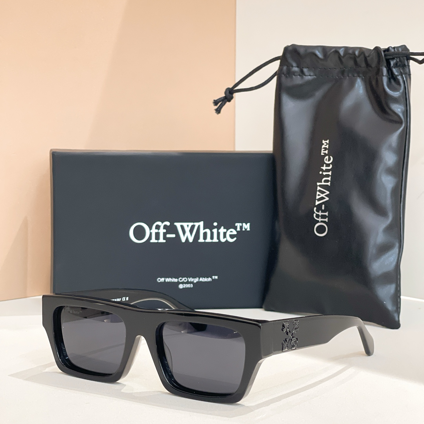 OFF WHITE🍂🍂🍂MODELOERI145 6045🍂🍂🍂SIZE55口19-145🍂🍂🍂～～配送
