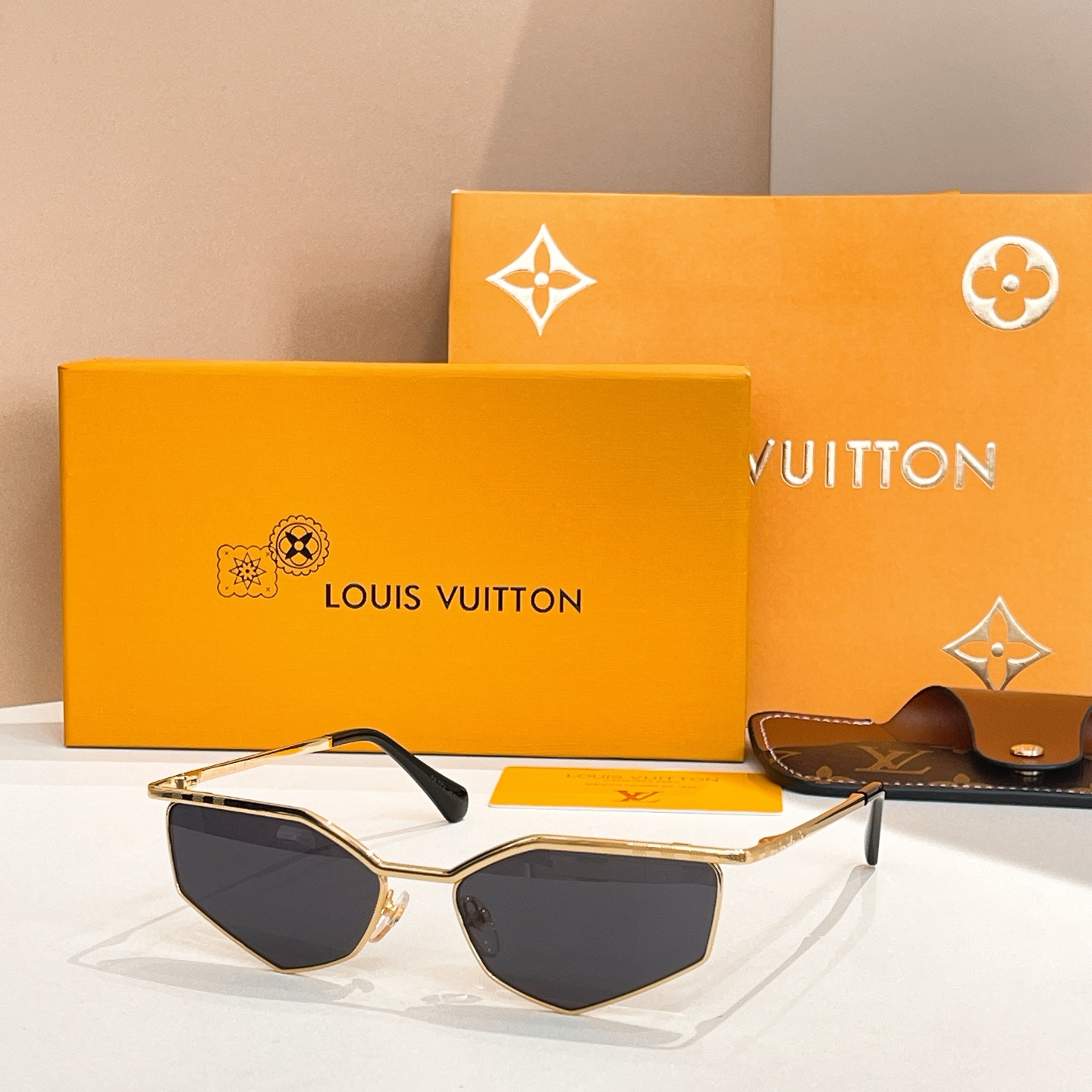 LOUIS VUITTO*✨✨✨MODEL：Z2787U  ✨✨✨ SIZE：53口22-145✨✨✨