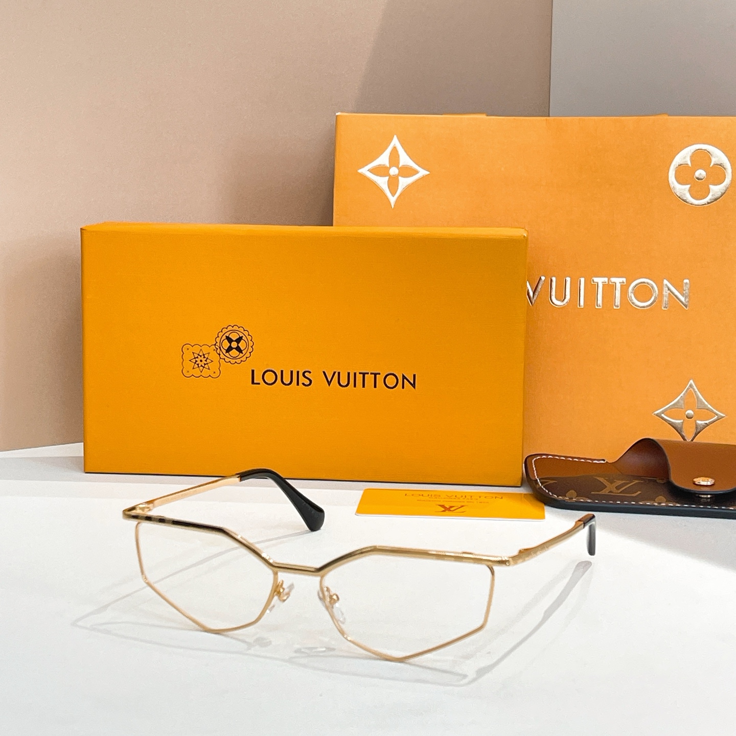 LOUIS VUITTO*✨✨✨MODEL：Z2787U  ✨✨✨ SIZE：53口22-145✨✨✨