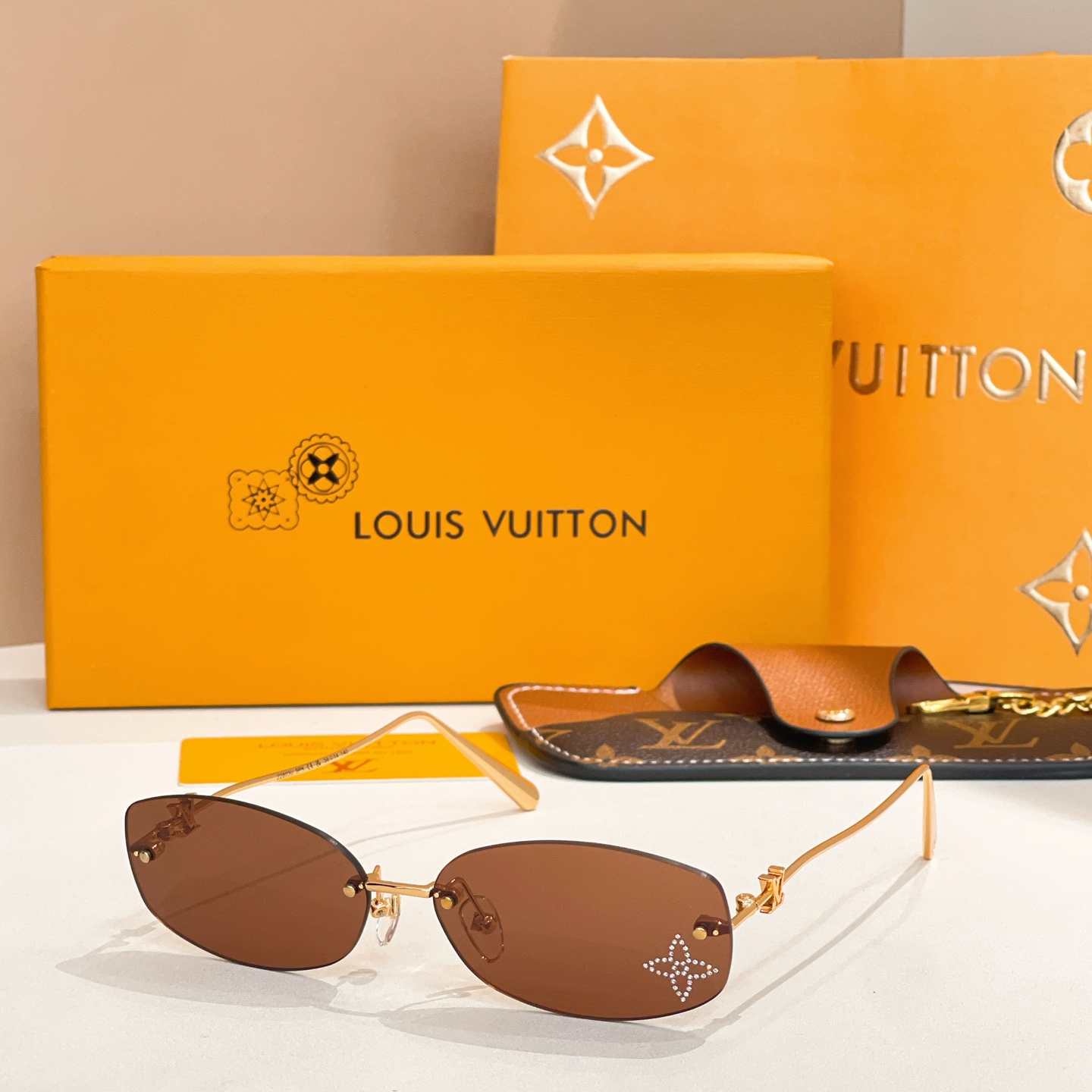 LOUIS VUITTO*✨✨✨MODEL：Z2803U✨✨✨ SIZE：58口14-140✨✨✨