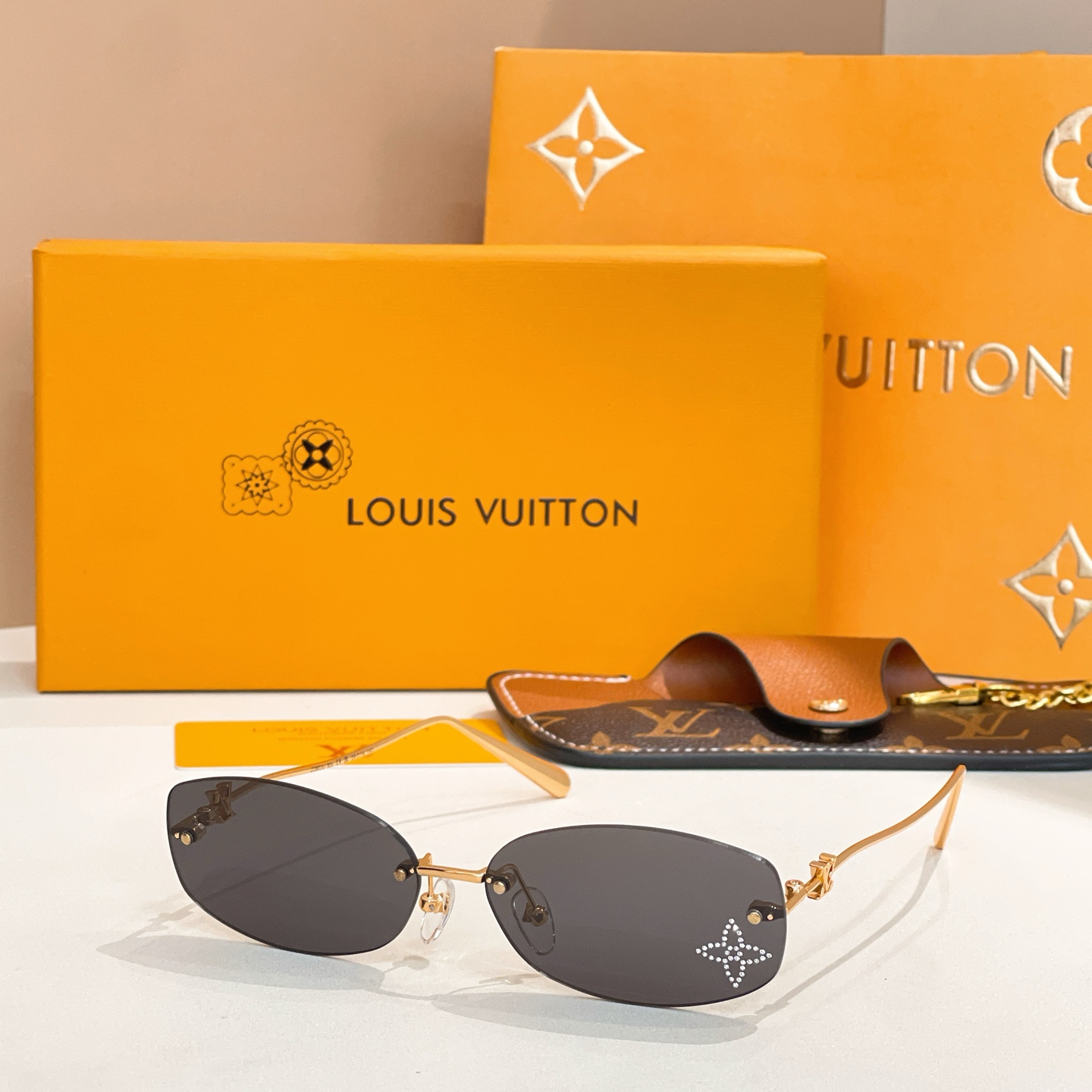 LOUIS VUITTO*✨✨✨MODEL：Z2803U✨✨✨ SIZE：58口14-140✨✨✨
