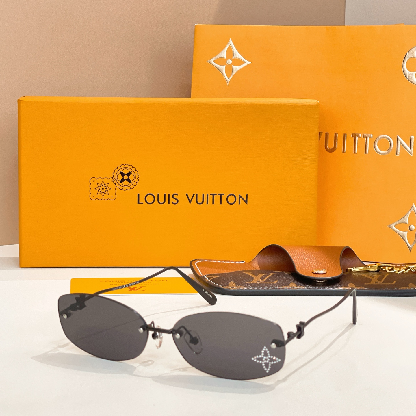 LOUIS VUITTO*✨✨✨MODEL：Z2803U✨✨✨ SIZE：58口14-140✨✨✨