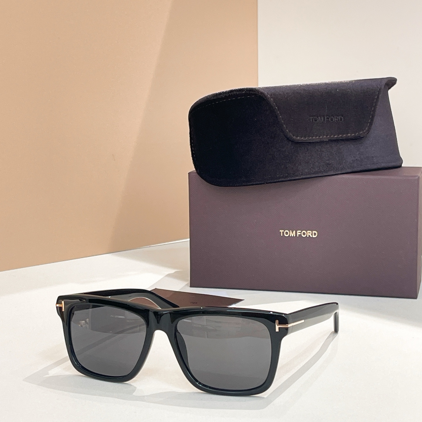 TOM FORD✨✨✨MODEL：FT906✨✨✨SIZE：58口17-145✨✨ ✨ 