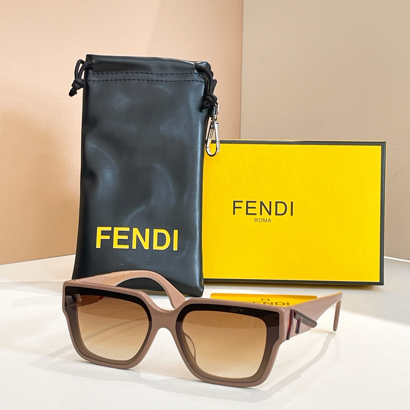 FEND*✨✨✨MODEL：FE4098✨✨ SIZE：63口14-140✨✨✨