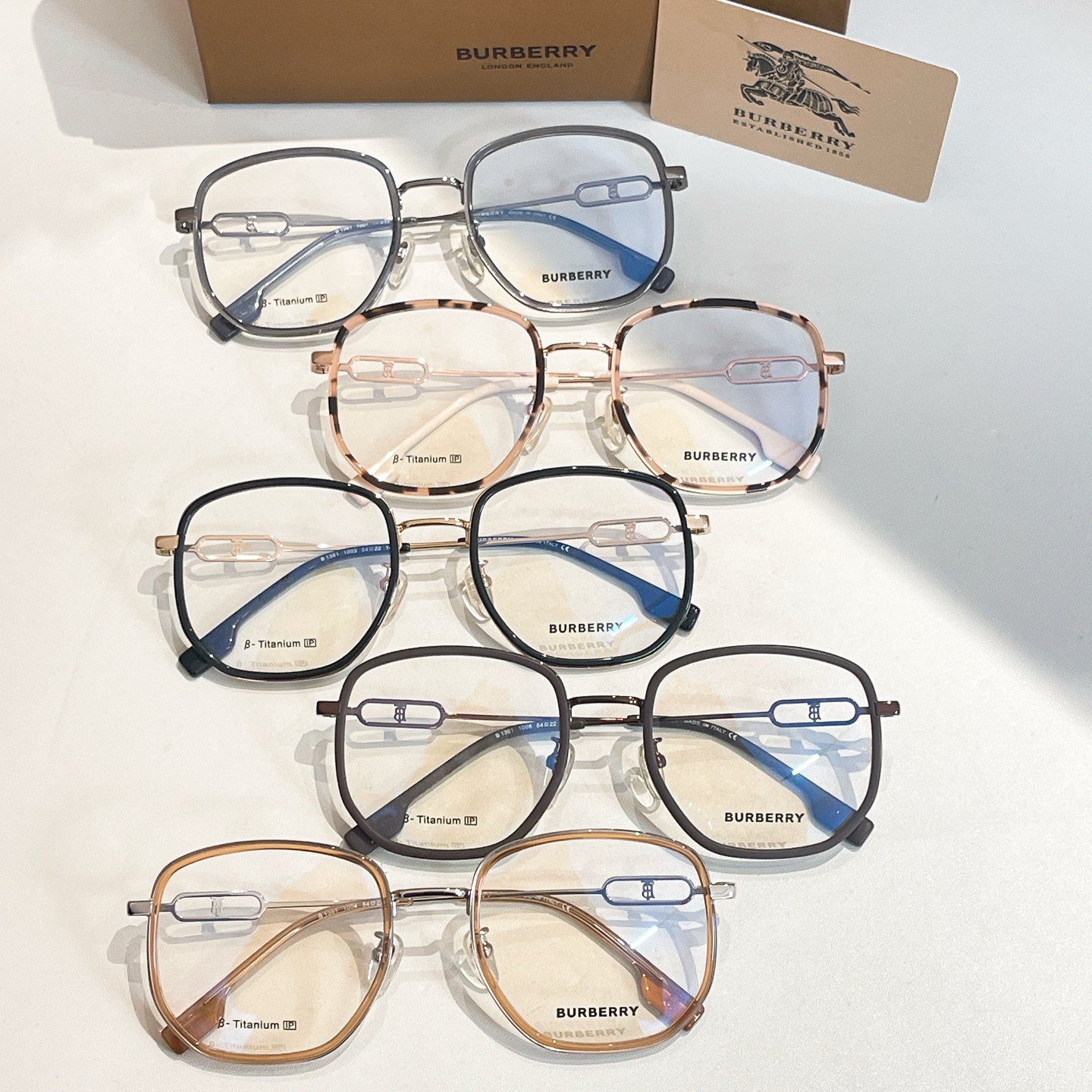 BURBERR*🌟🌟🌟MODEL：B 1361🌟🌟🌟SIZE：54口22-145🌟🌟🌟