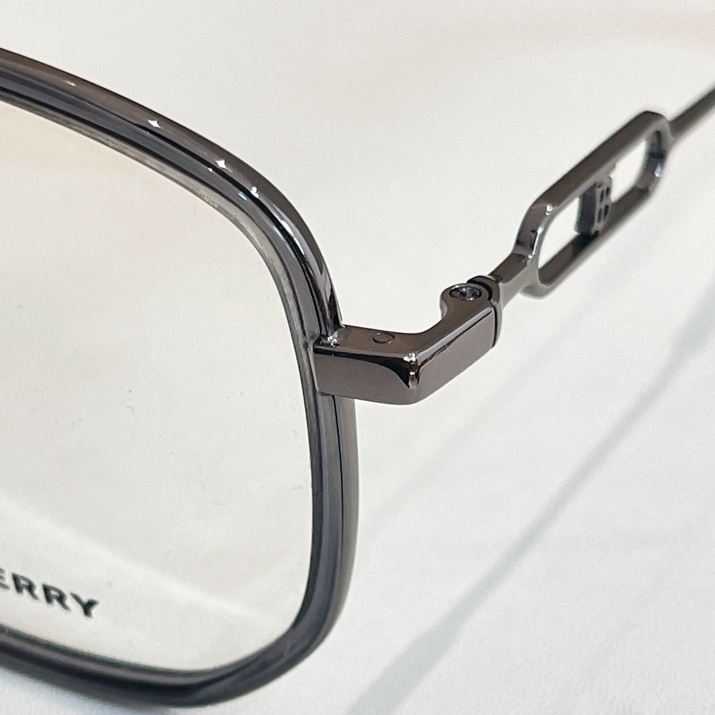 BURBERR*🌟🌟🌟MODEL：B 1361🌟🌟🌟SIZE：54口22-145🌟🌟🌟