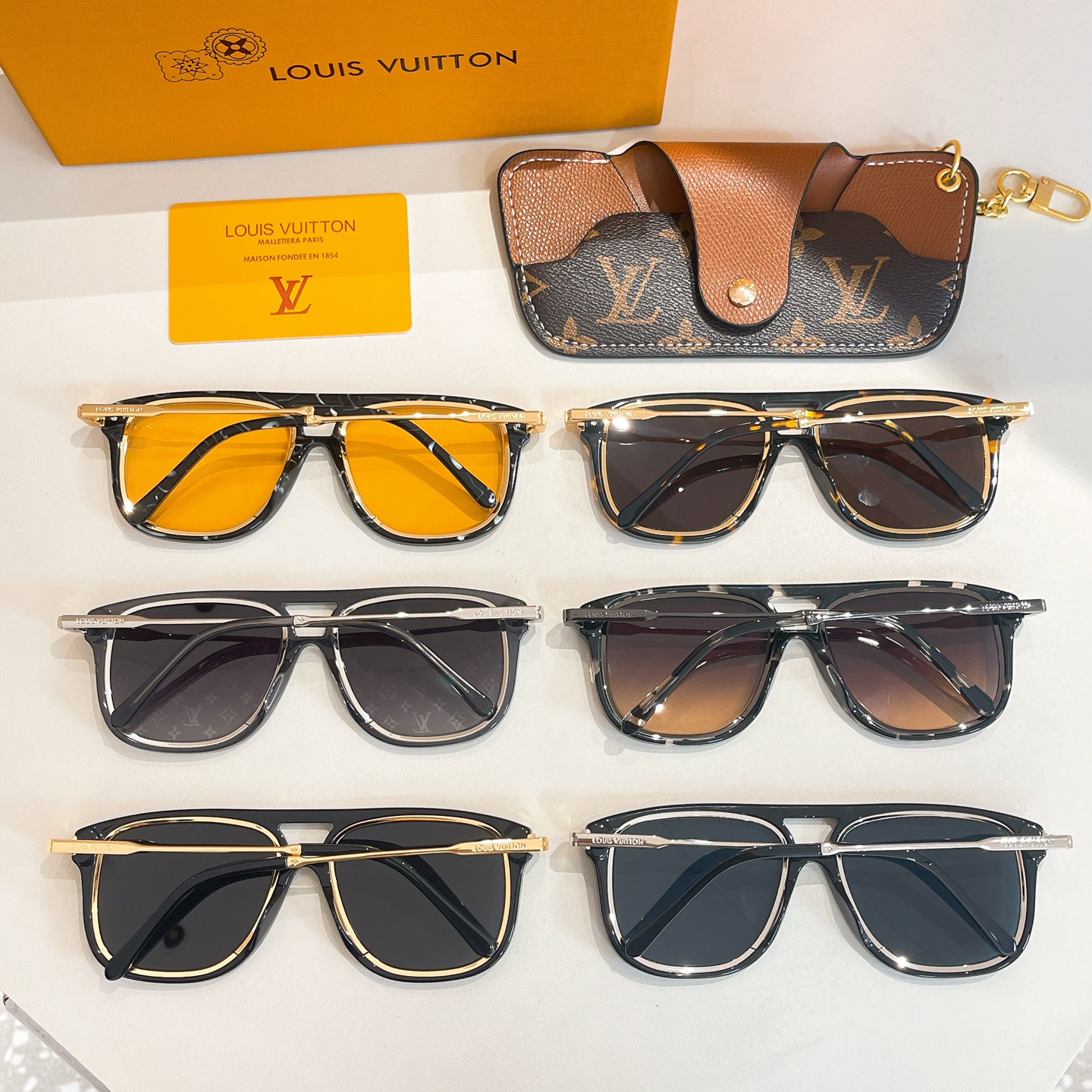LOUIS VUITTO*✨✨✨MODEL：Z2595U  ✨✨✨ SIZE：56口18-150✨✨✨