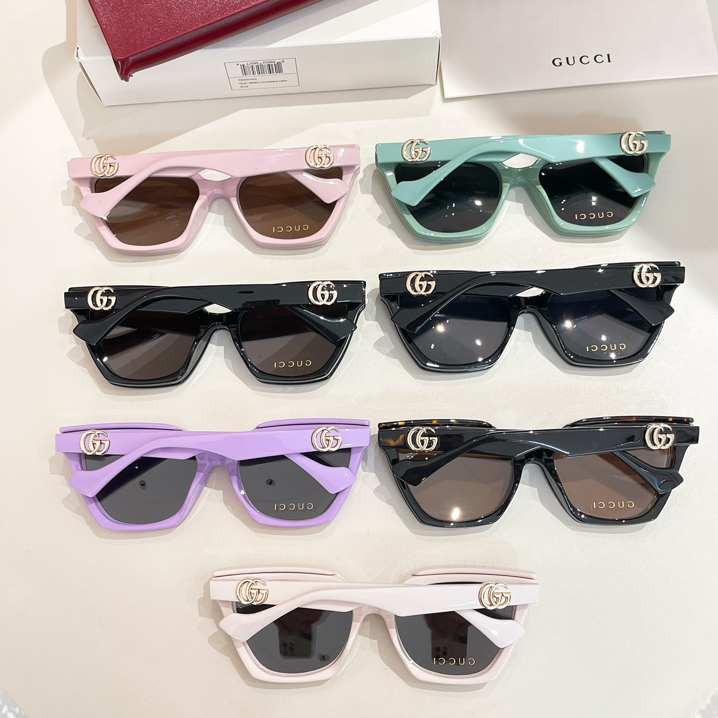 GUCC*🐝🐝🐝MODELGG1542S🐝🐝🐝SIZE 55口17-140🐝🐝🐝挂片款～～