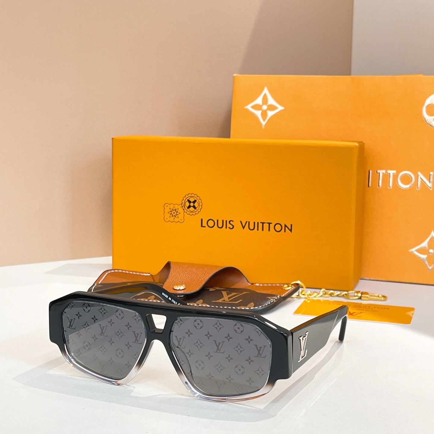 LOUIS VUITTO*✨✨✨MODEL：Z2870W  ✨✨✨ SIZE：58口14-145✨✨✨