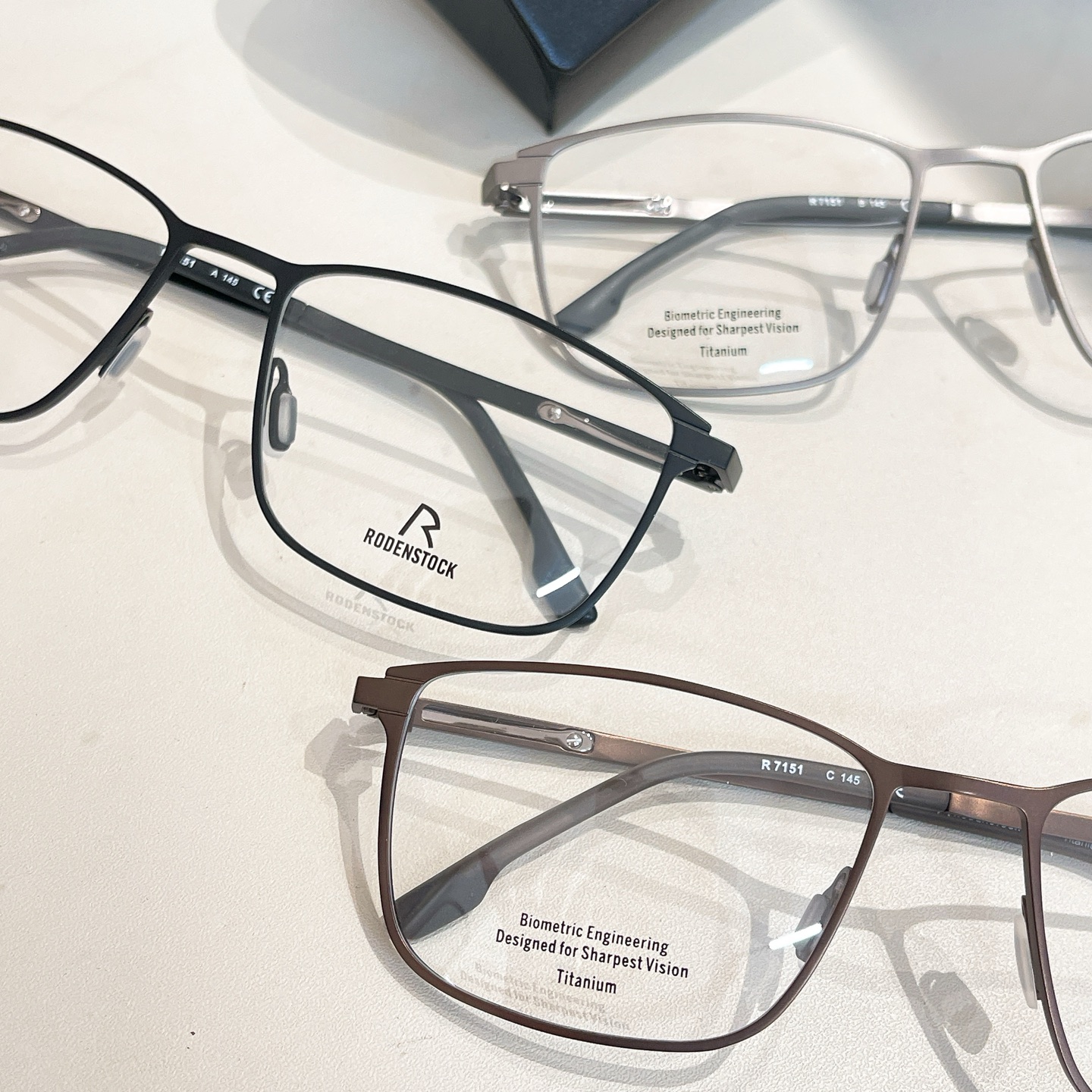 RODENSTOCK💫💫💫MODELR 7151💫💫💫SIZE：145💫💫💫钛～～高版本～～