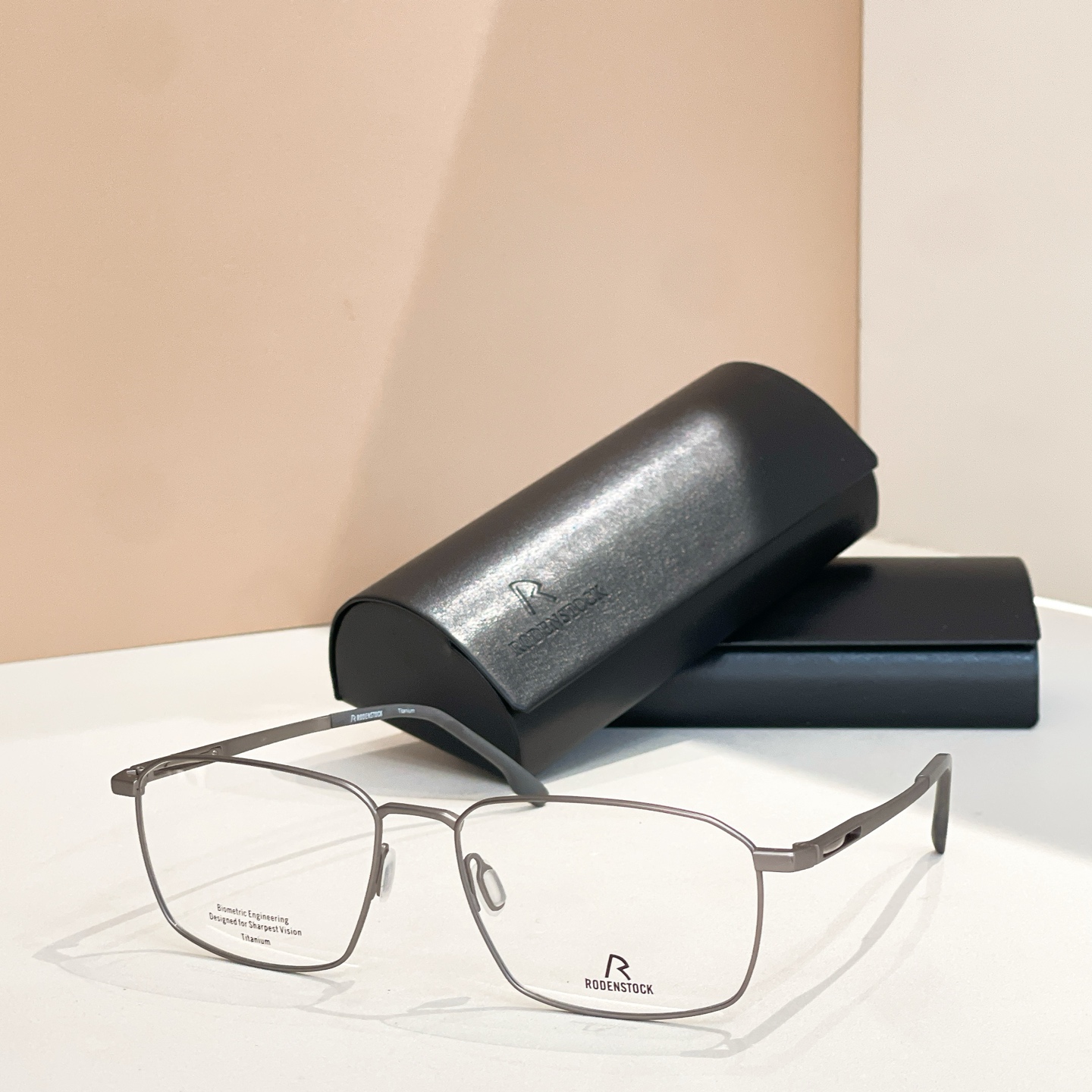RODENSTOCK💫💫💫MODELR 7154💫💫💫SIZE：145💫💫💫钛～～高版本～～