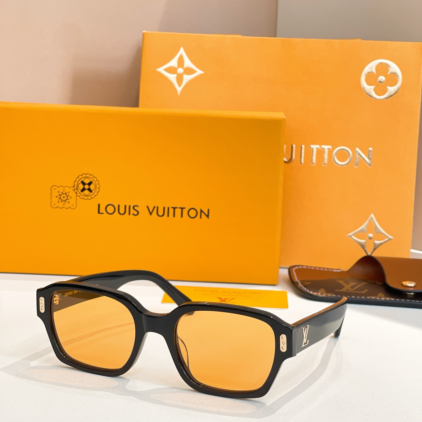 LOUIS VUITTO*✨✨✨MODEL：Z2676U  ✨✨✨ SIZE：55口21-145✨✨✨