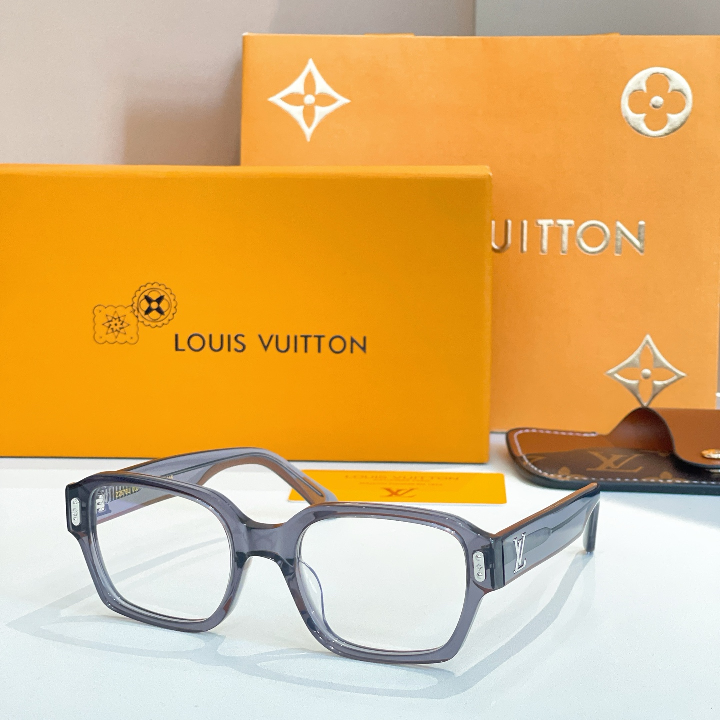 LOUIS VUITTO*✨✨✨MODEL：Z2676U  ✨✨✨ SIZE：55口21-145✨✨✨