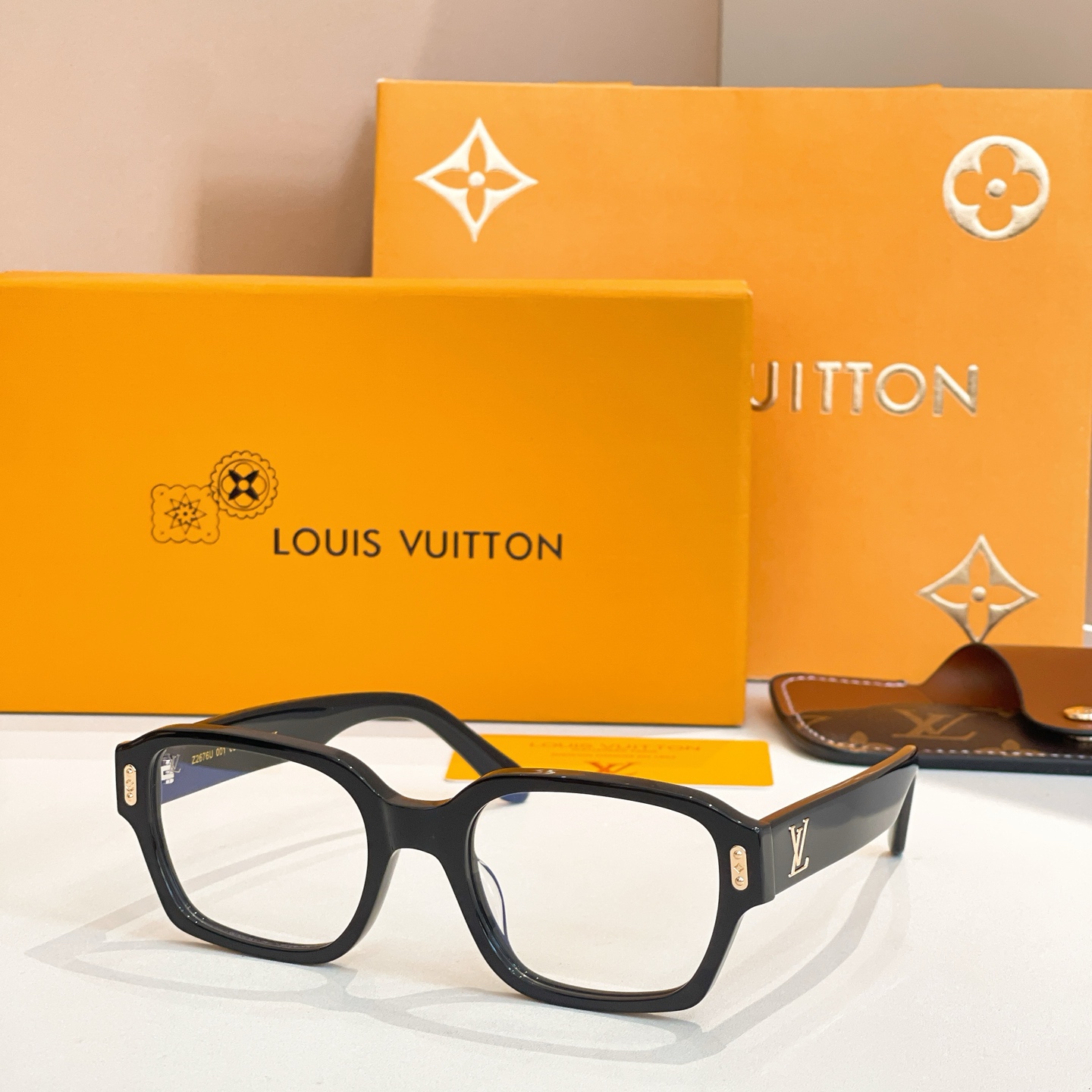 LOUIS VUITTO*✨✨✨MODEL：Z2676U  ✨✨✨ SIZE：55口21-145✨✨✨