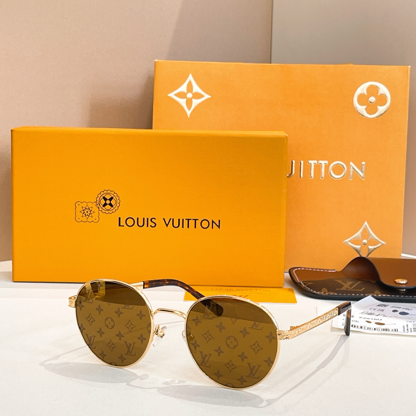 LOUIS VUITTO*✨✨✨MODEL：Z2916U  ✨✨✨ SIZE：54口22-145✨✨✨