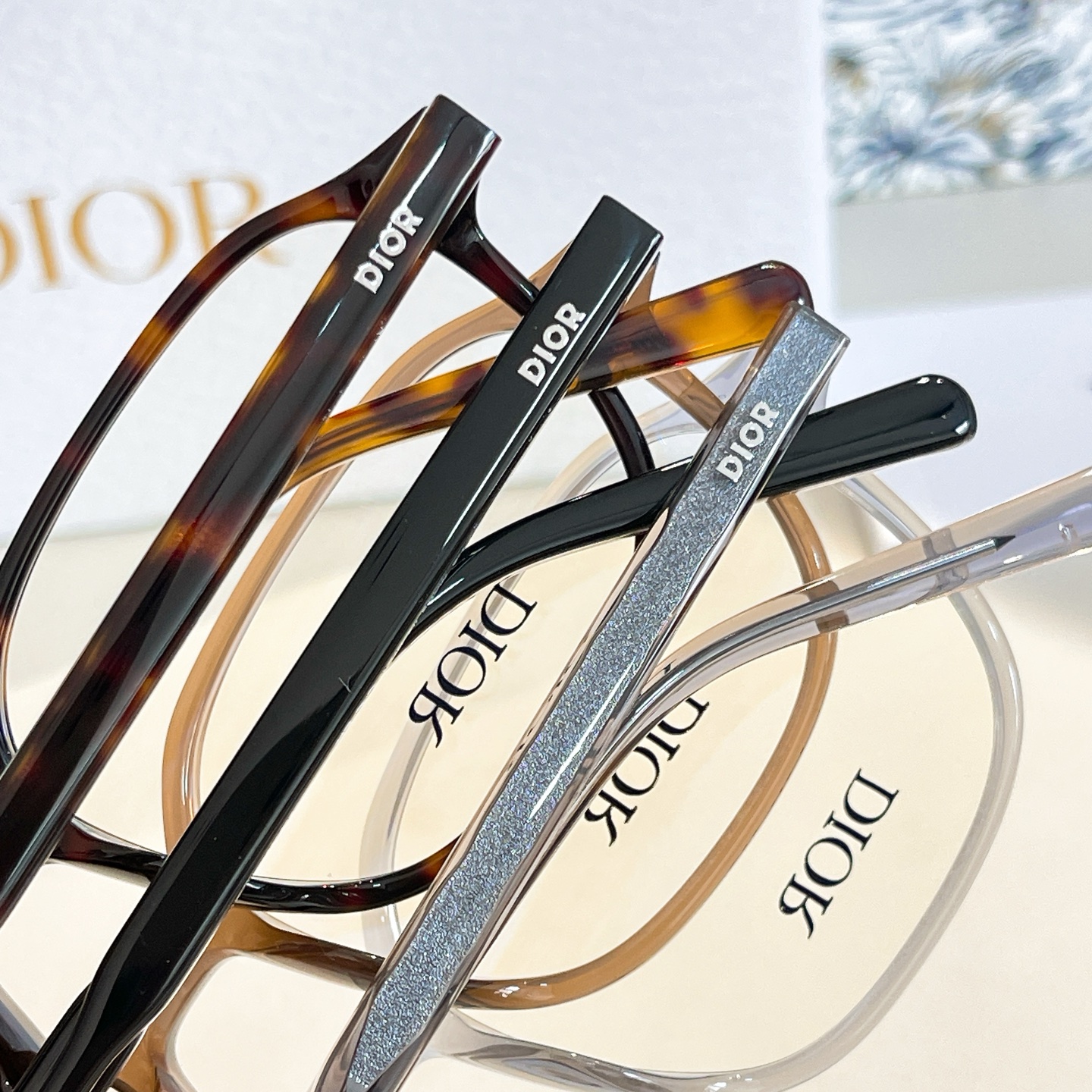 DIOR✨✨✨MODEL InDior O S3I ✨✨✨SIZE：53口21-145✨✨✨