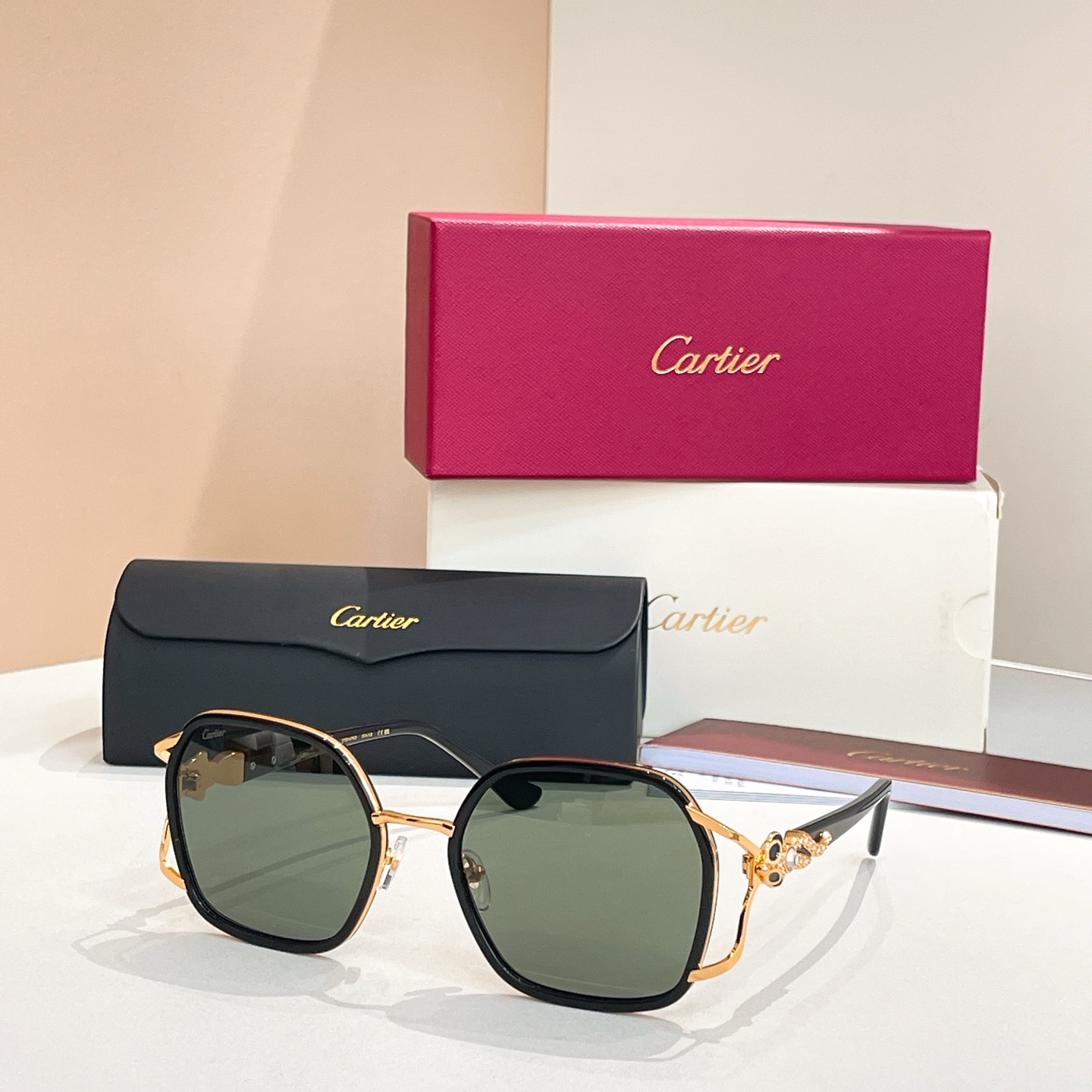 Cartie*✨✨✨MODEL：CT01476O✨✨✨SIZE  140✨✨✨