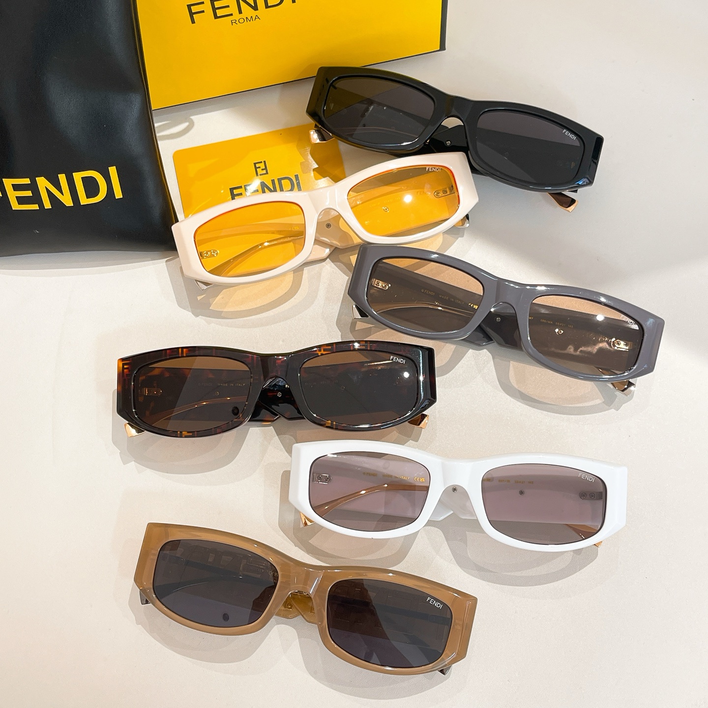FEND*✨✨✨MODEL：FE 4087✨✨ SIZE：55口21-145✨✨✨