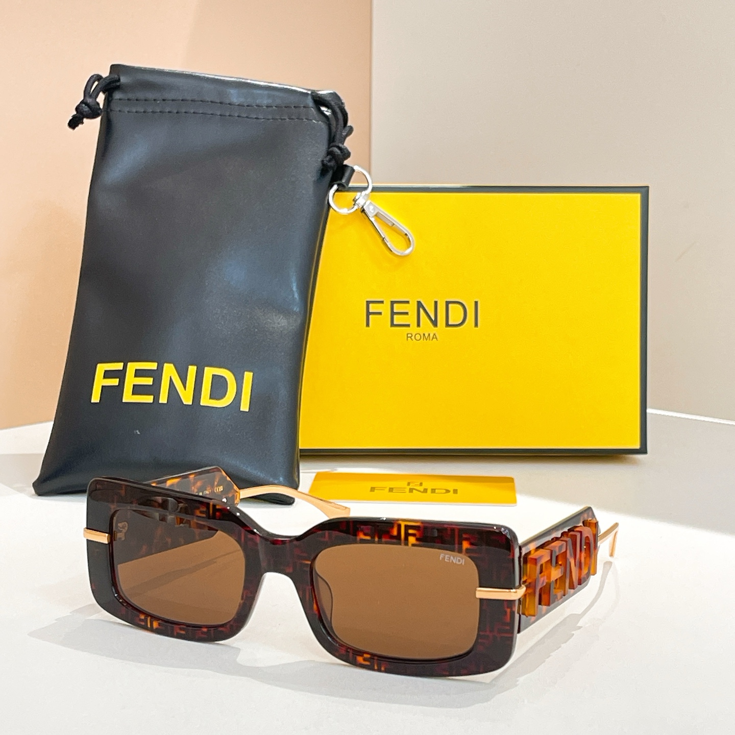 FEND*✨✨✨MODEL：F0L085✨✨ SIZE：52口21-145✨✨✨