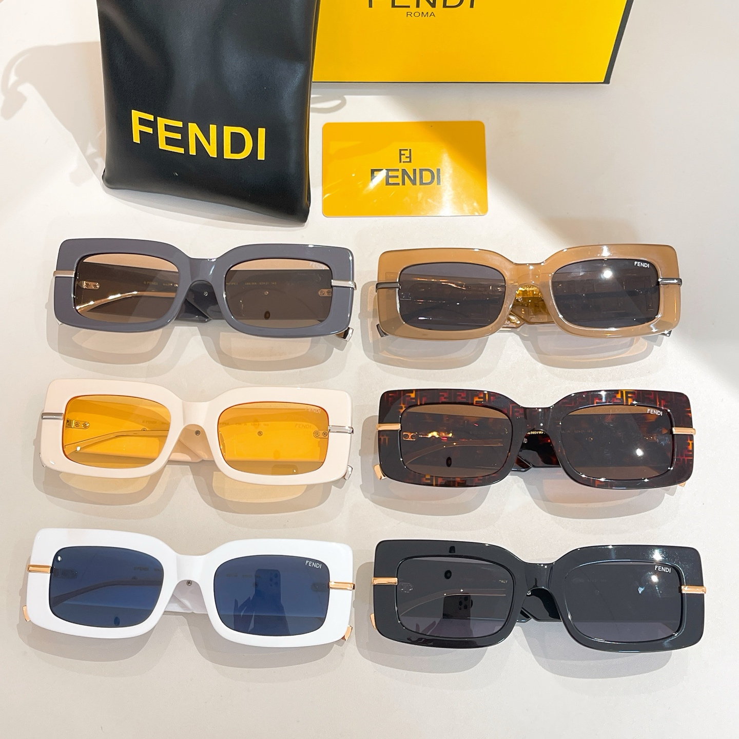 FEND*✨✨✨MODEL：F0L085✨✨ SIZE：52口21-145✨✨✨