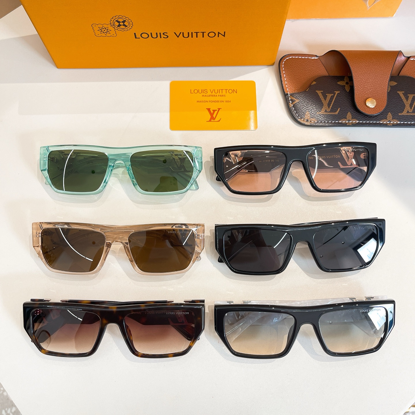 LOUIS VUITTO*✨✨✨MODEL：Z2873U  ✨✨✨ SIZE：57口18-145✨✨✨