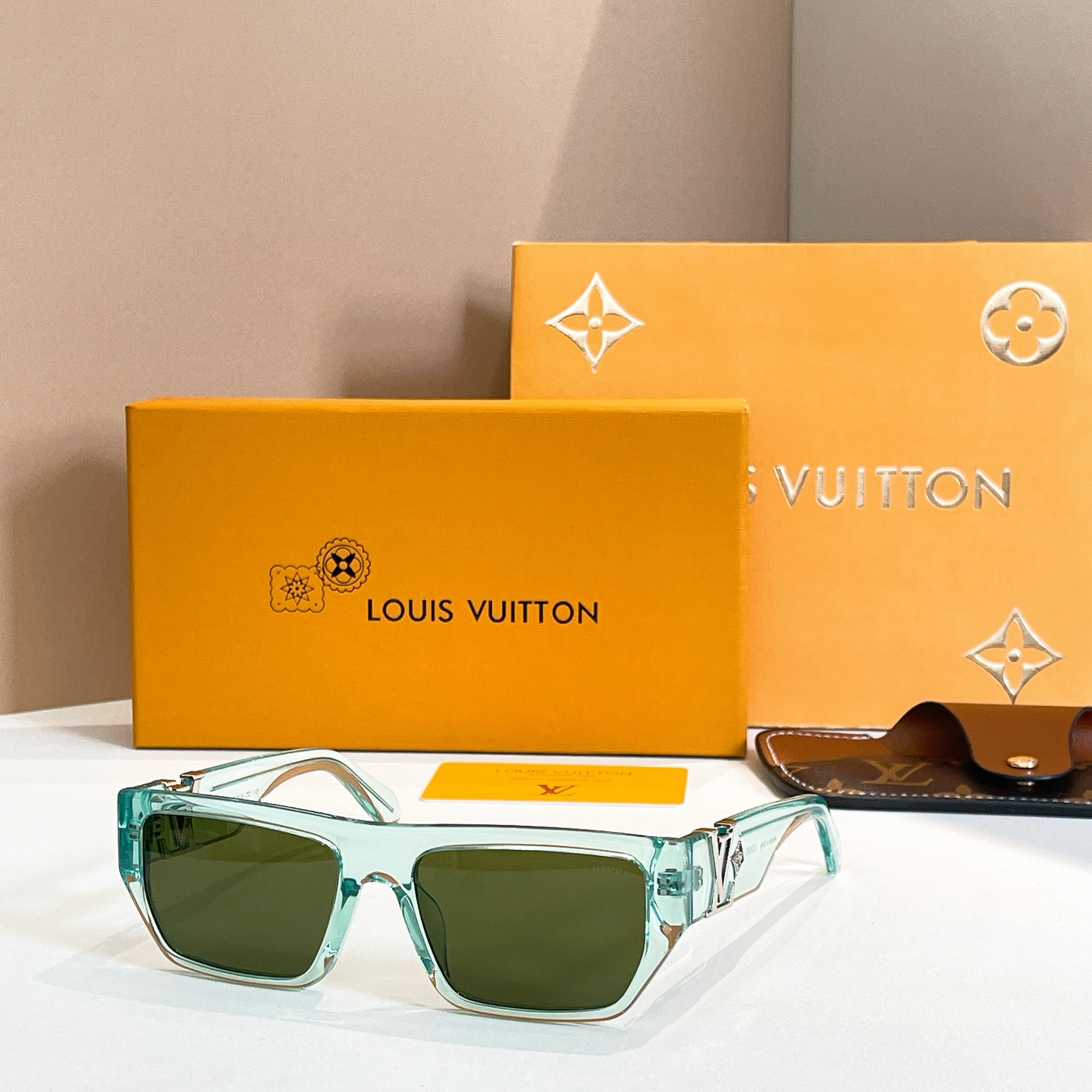 LOUIS VUITTO*✨✨✨MODEL：Z2873U  ✨✨✨ SIZE：57口18-145✨✨✨