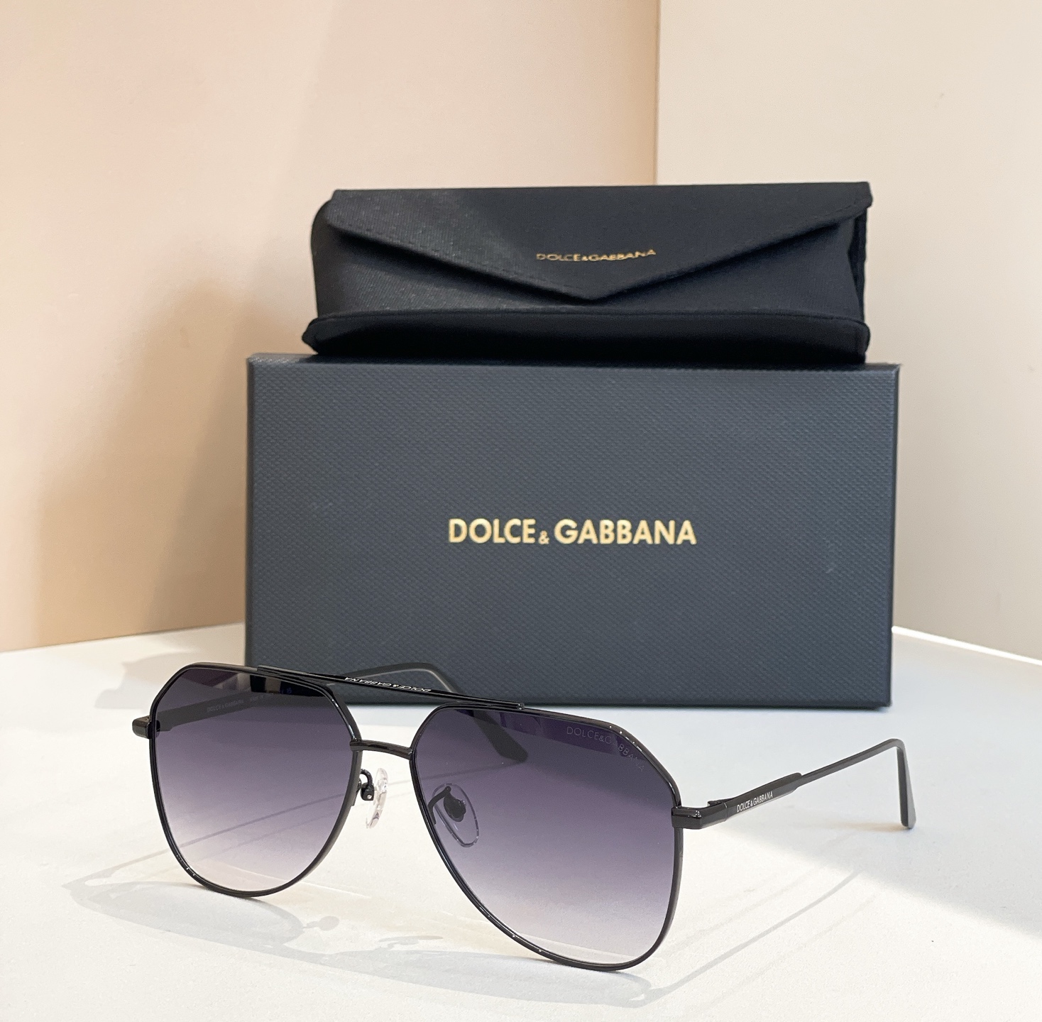 DOLCE & GABBAN*🌟🌟🌟MODEL：DG2311🌟🌟🌟SIZE61口14-145🌟🌟🌟