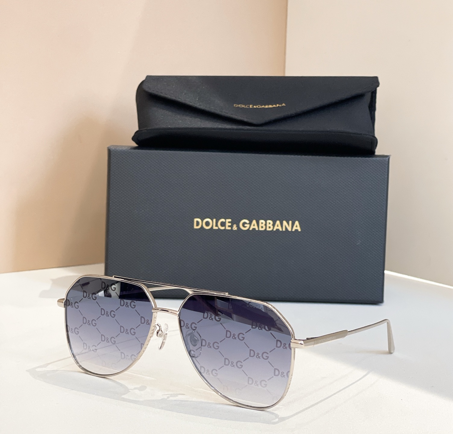 DOLCE & GABBAN*🌟🌟🌟MODEL：DG2311🌟🌟🌟SIZE61口14-145🌟🌟🌟