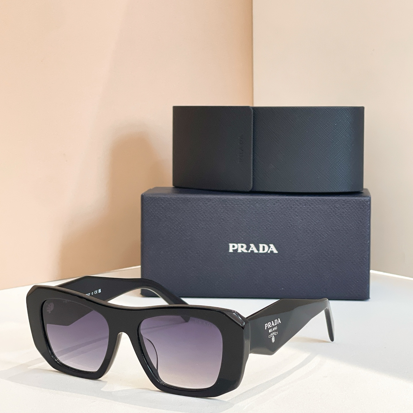 PRADA✨✨✨MODEL：SPRB18✨✨✨SIZE：54口18-145✨✨✨ 