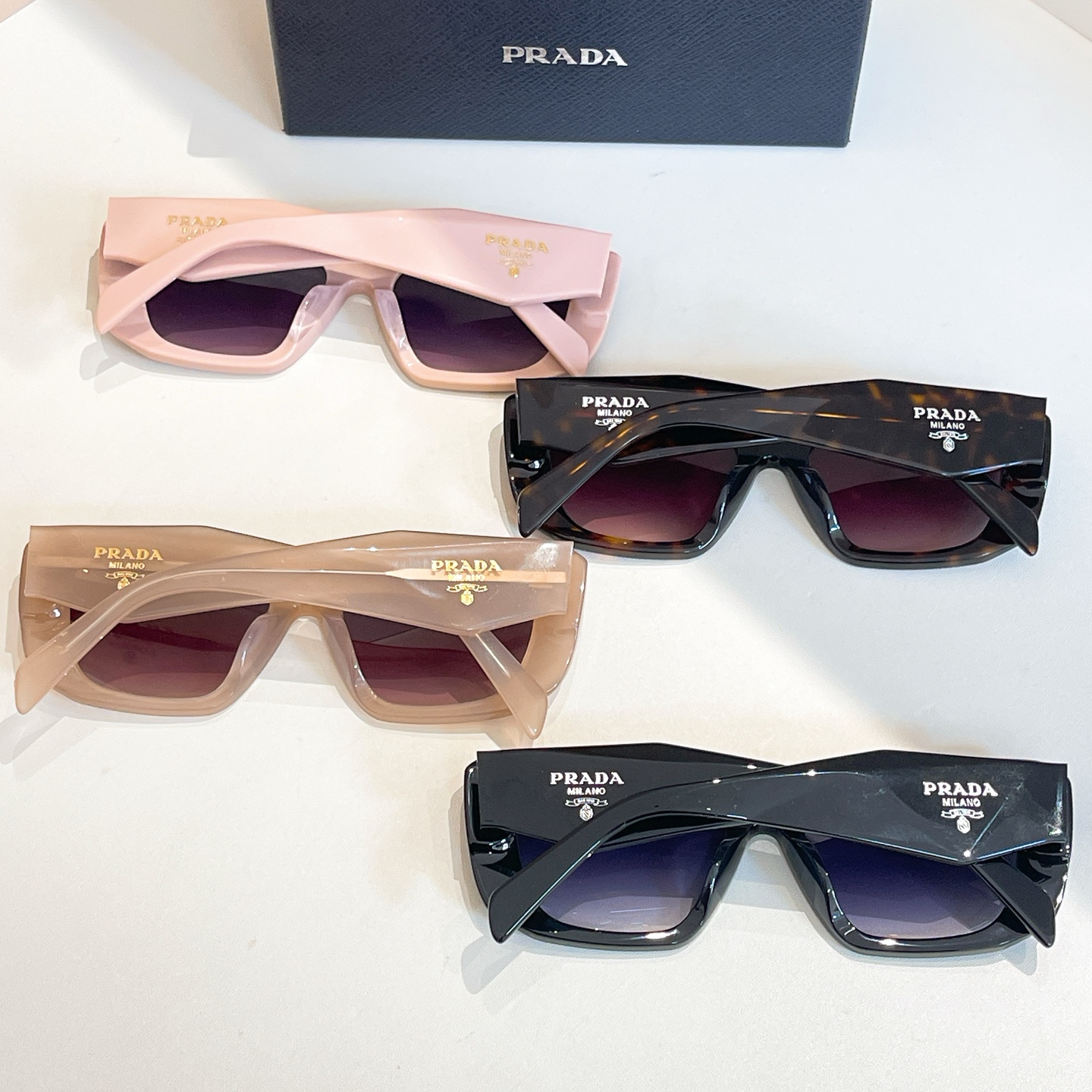 PRADA✨✨✨MODEL：SPRB18✨✨✨SIZE：54口18-145✨✨✨ 